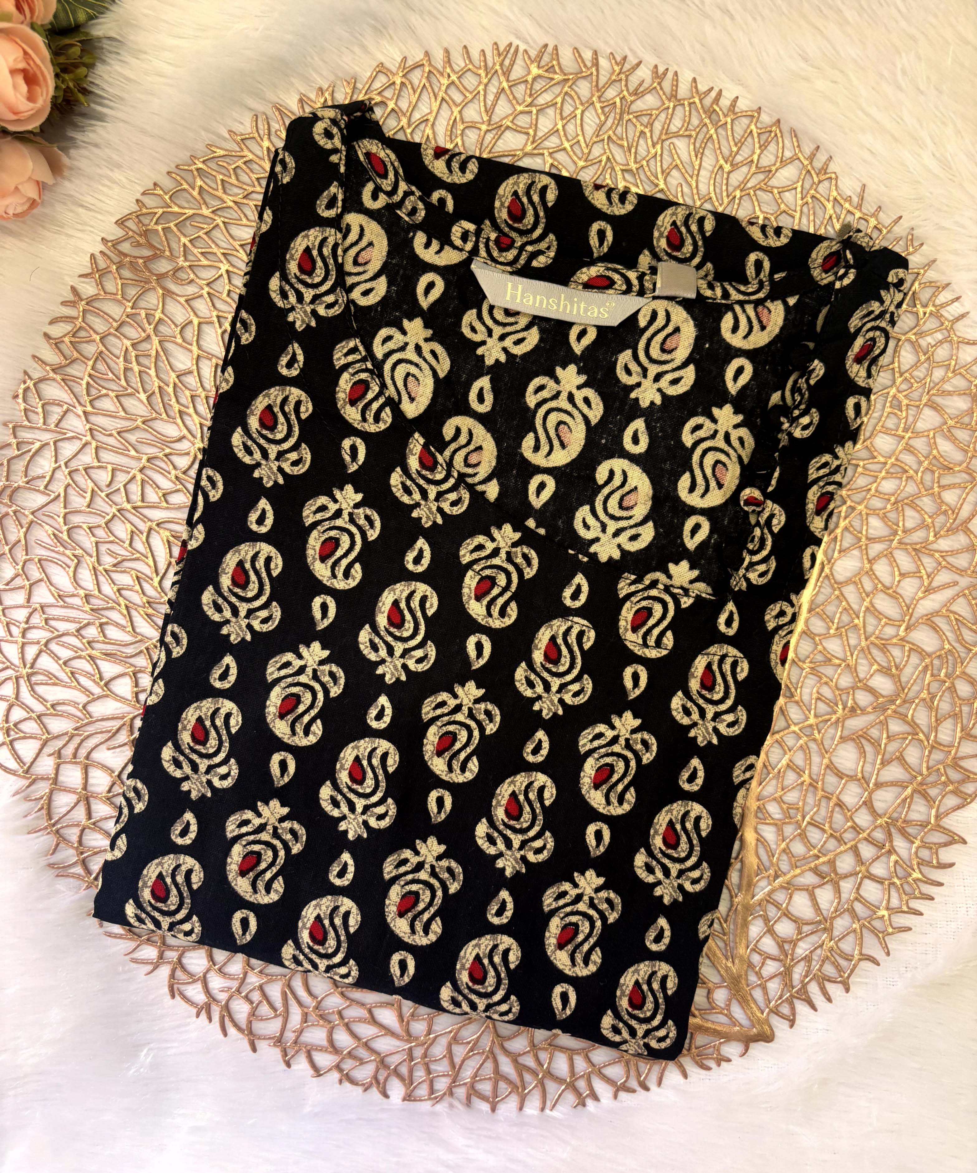 Black and Beige Color Floral Flex Cotton Kurti with Pocket / LSS180