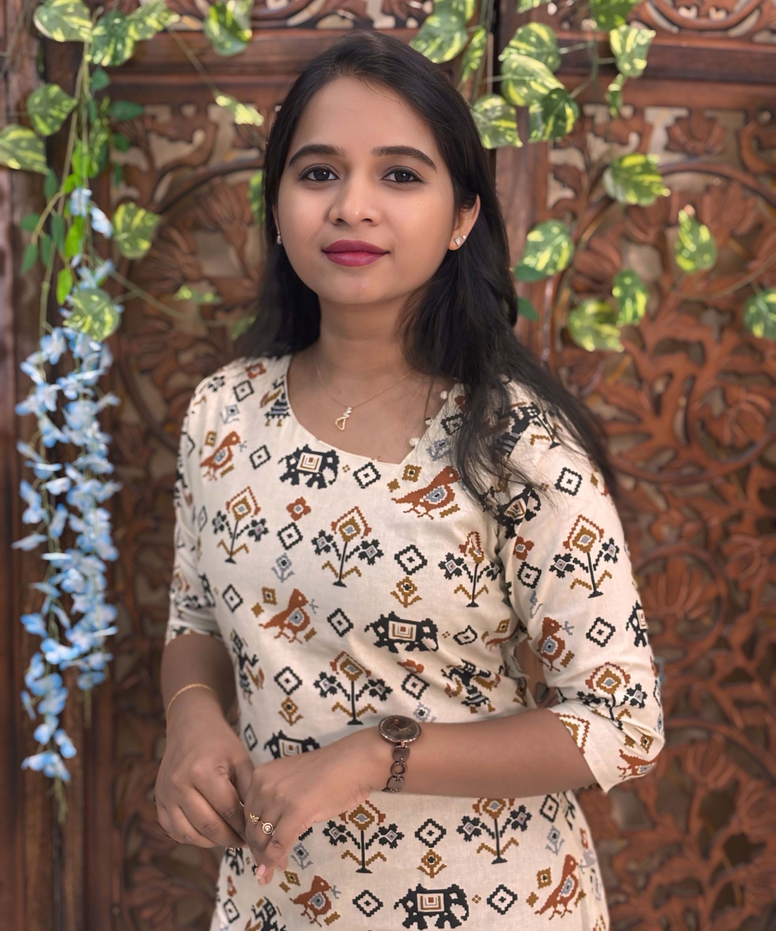 Side Cut with Potli Neck Design Tribal Ikat Printed Flex Cotton Kurti with Pocket / LSS193