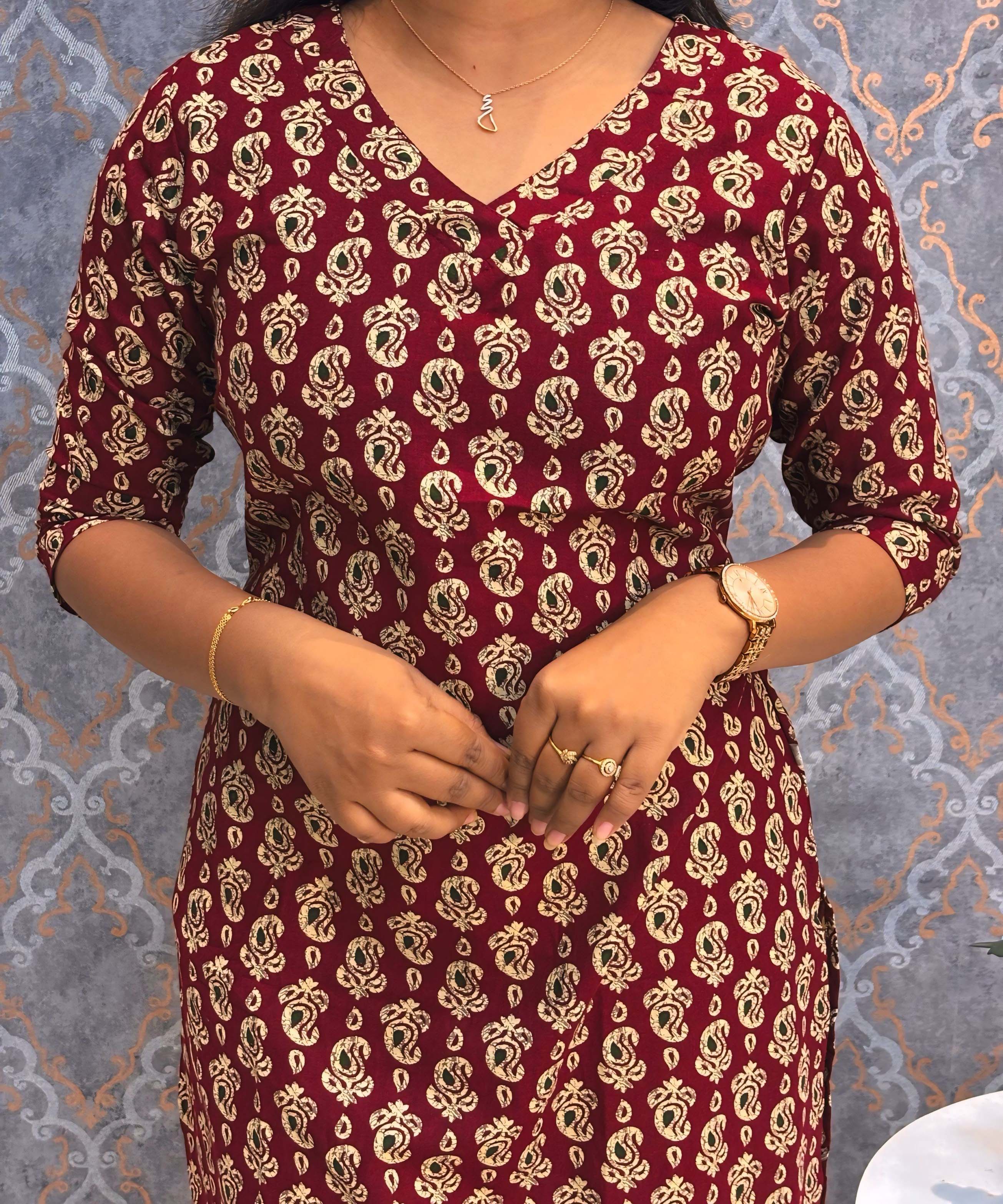Maroon and Beige Color Floral Flex Cotton Kurti with Pocket / LSS180