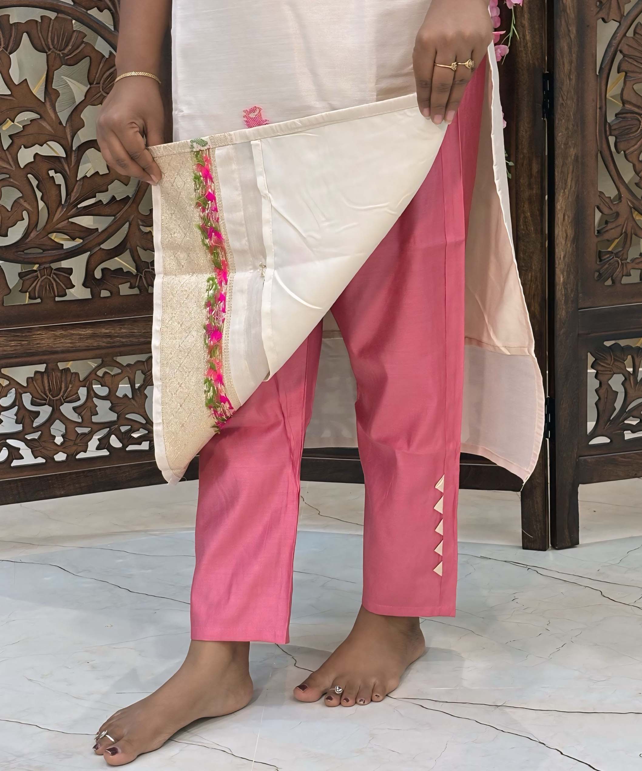 Golden and Lite Pink Color Premium Zardozi work 3 Piece Salwar Set / ESS239