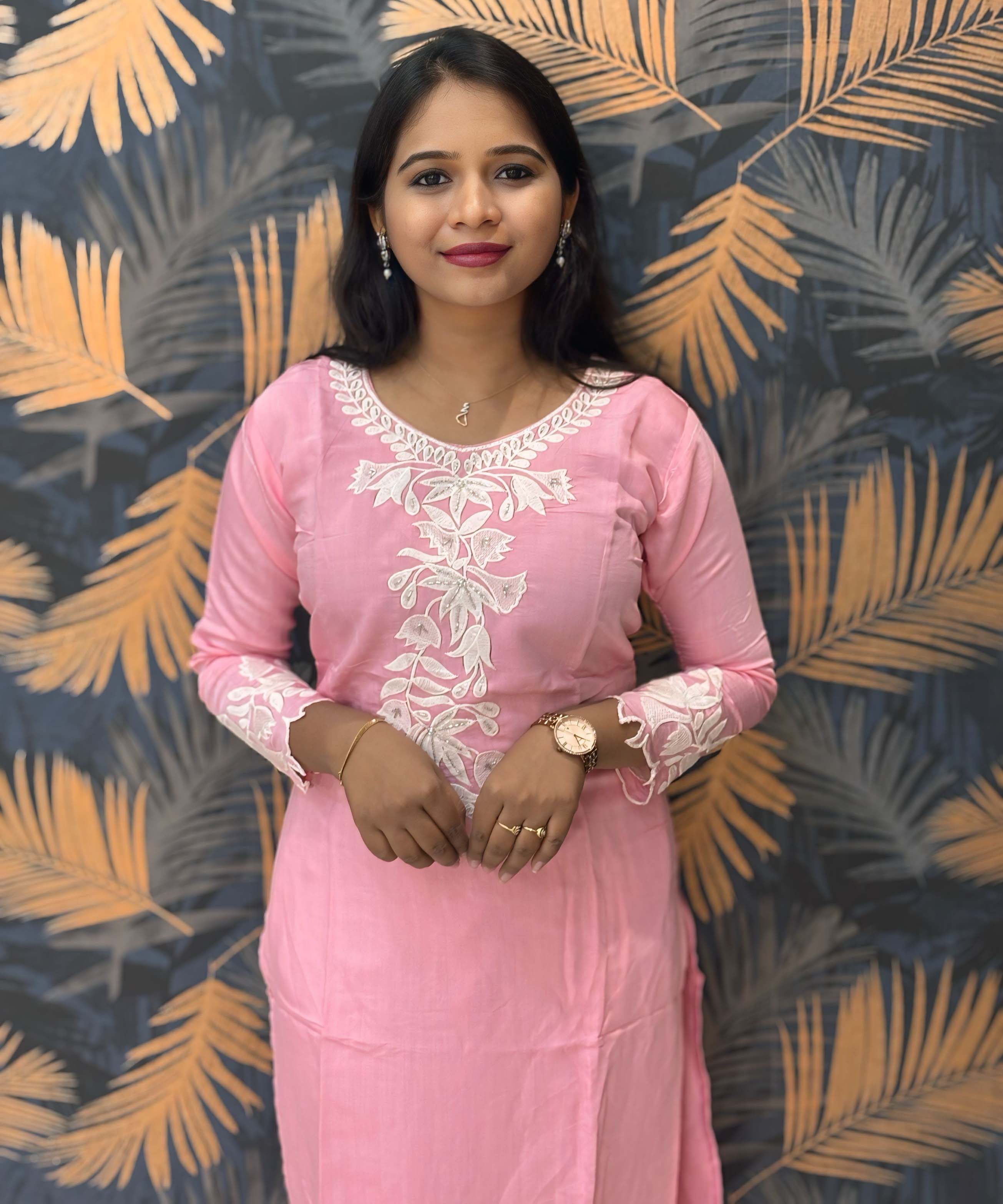 Lite Pink and White Color Premium 3 Piece Salwar Set / ESS332