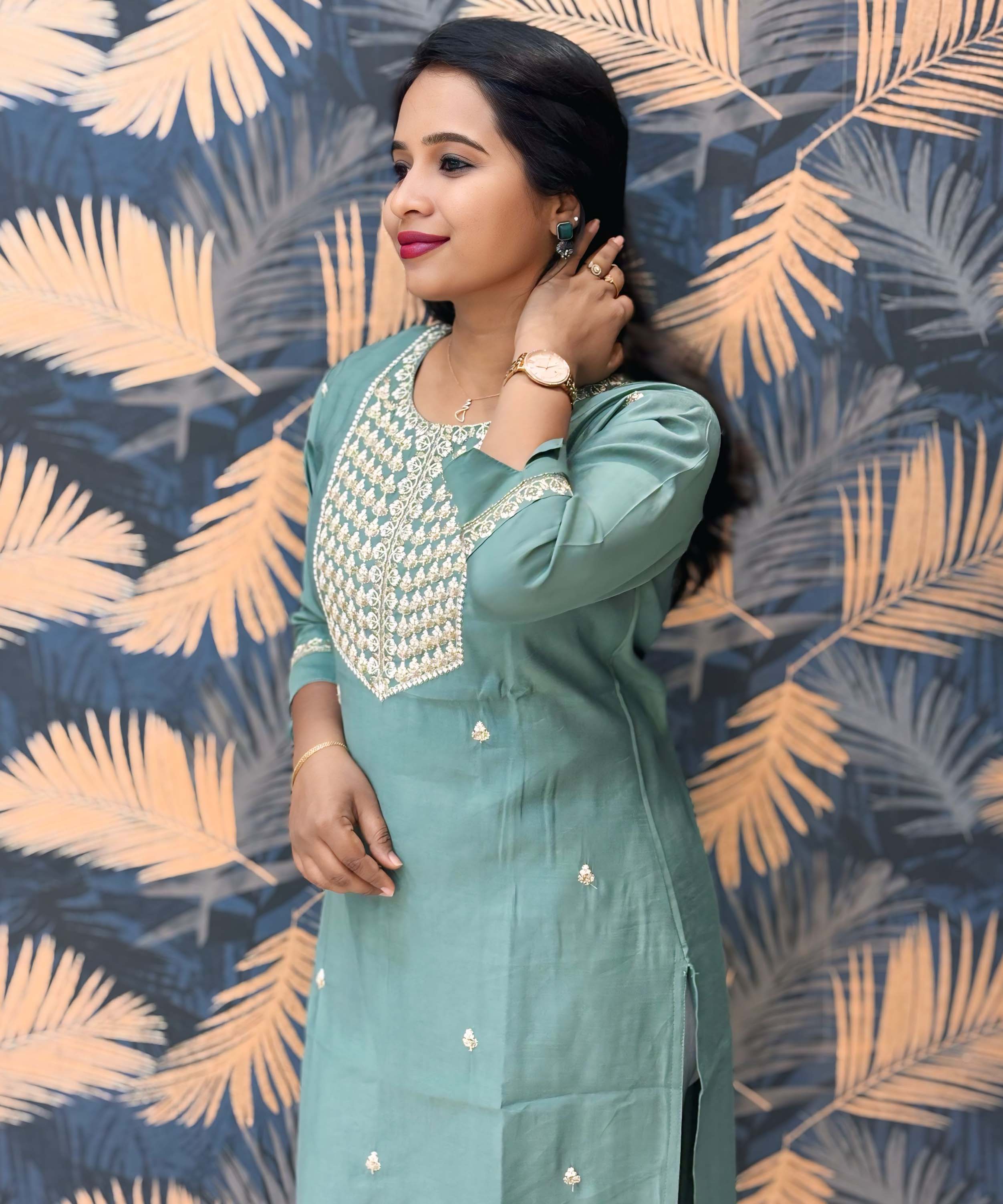 Lite Green and White Color Premium 3 Piece Salwar Set / ESS333