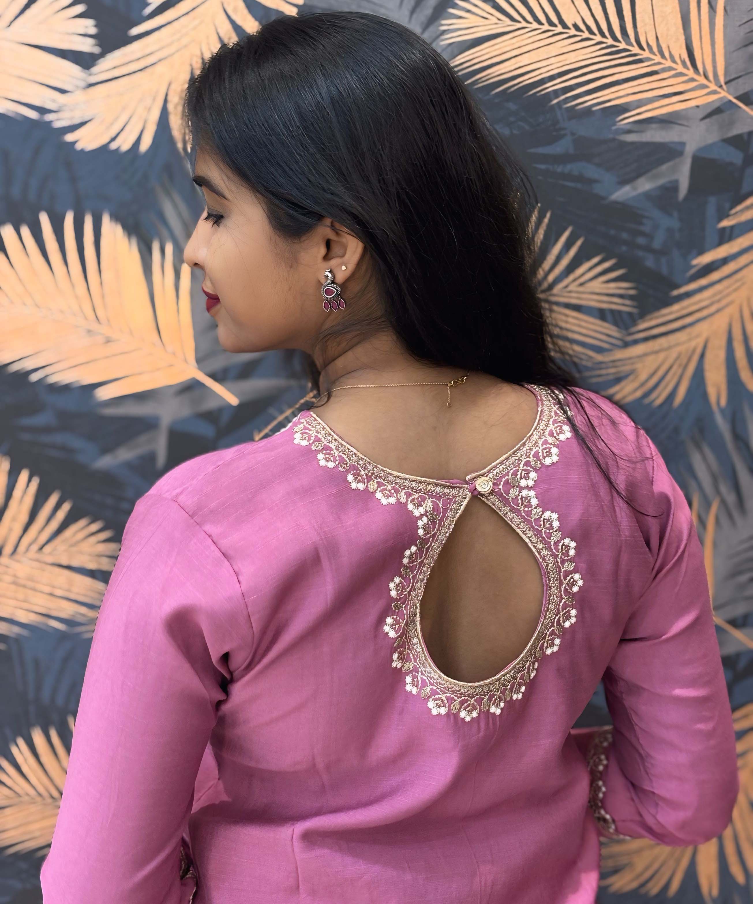 Lite Pink and White Color Premium 3 Piece Salwar Set / ESS333