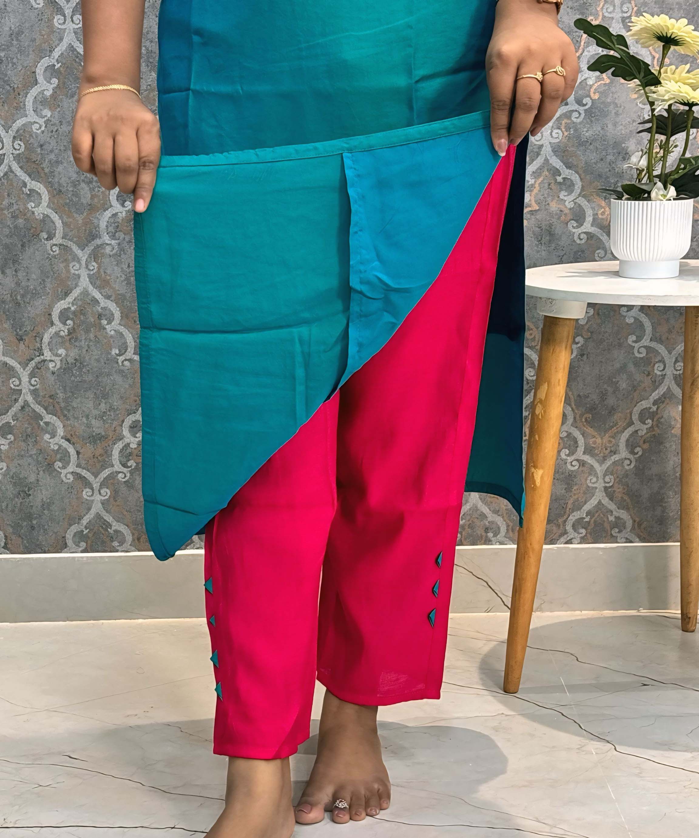 Rama Green and Pink Color Premium 3 Piece Salwar Set with Printed Organza Dupatta / ESS359