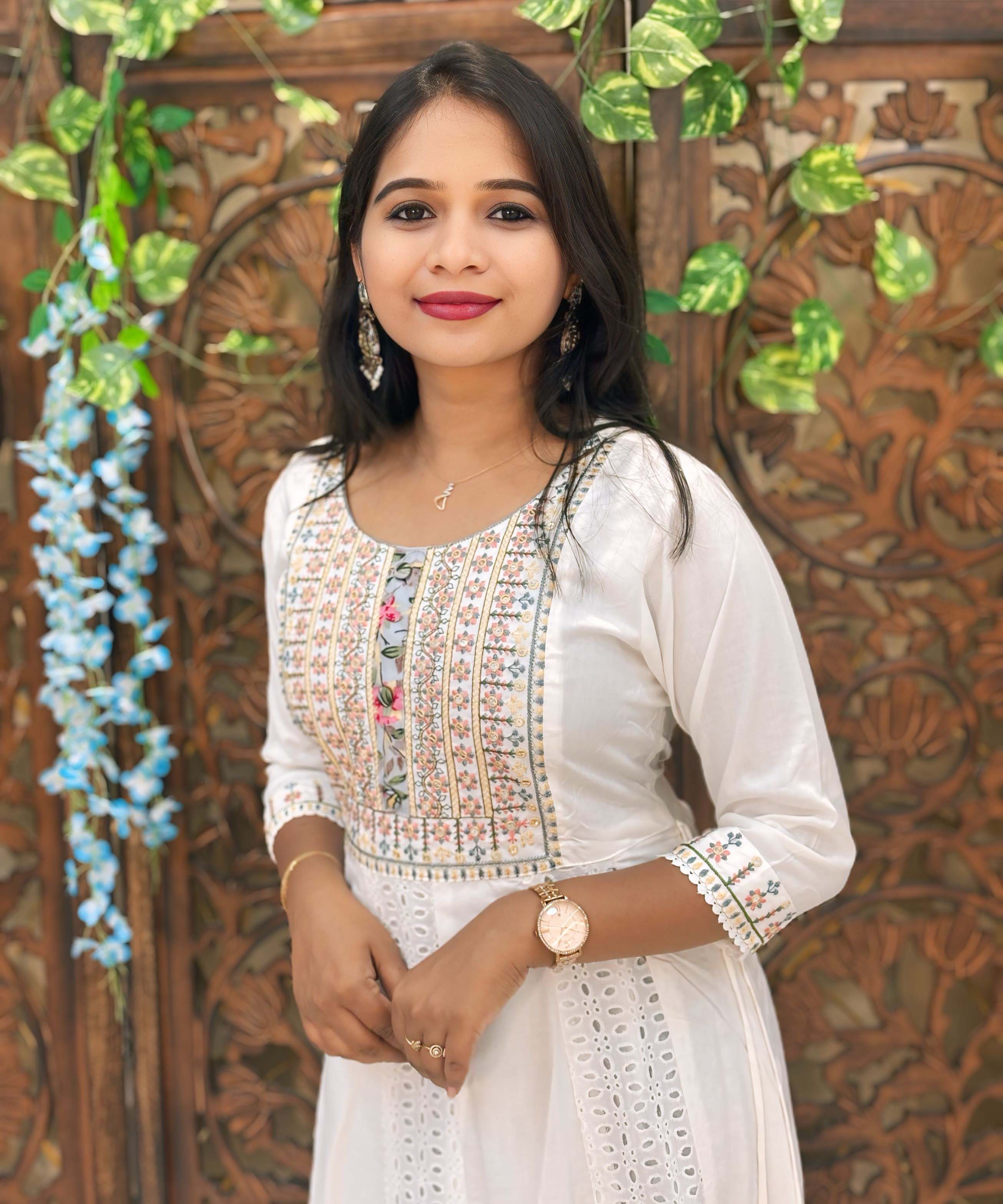 Green and White Premium Anarkali Kurti / ESS338