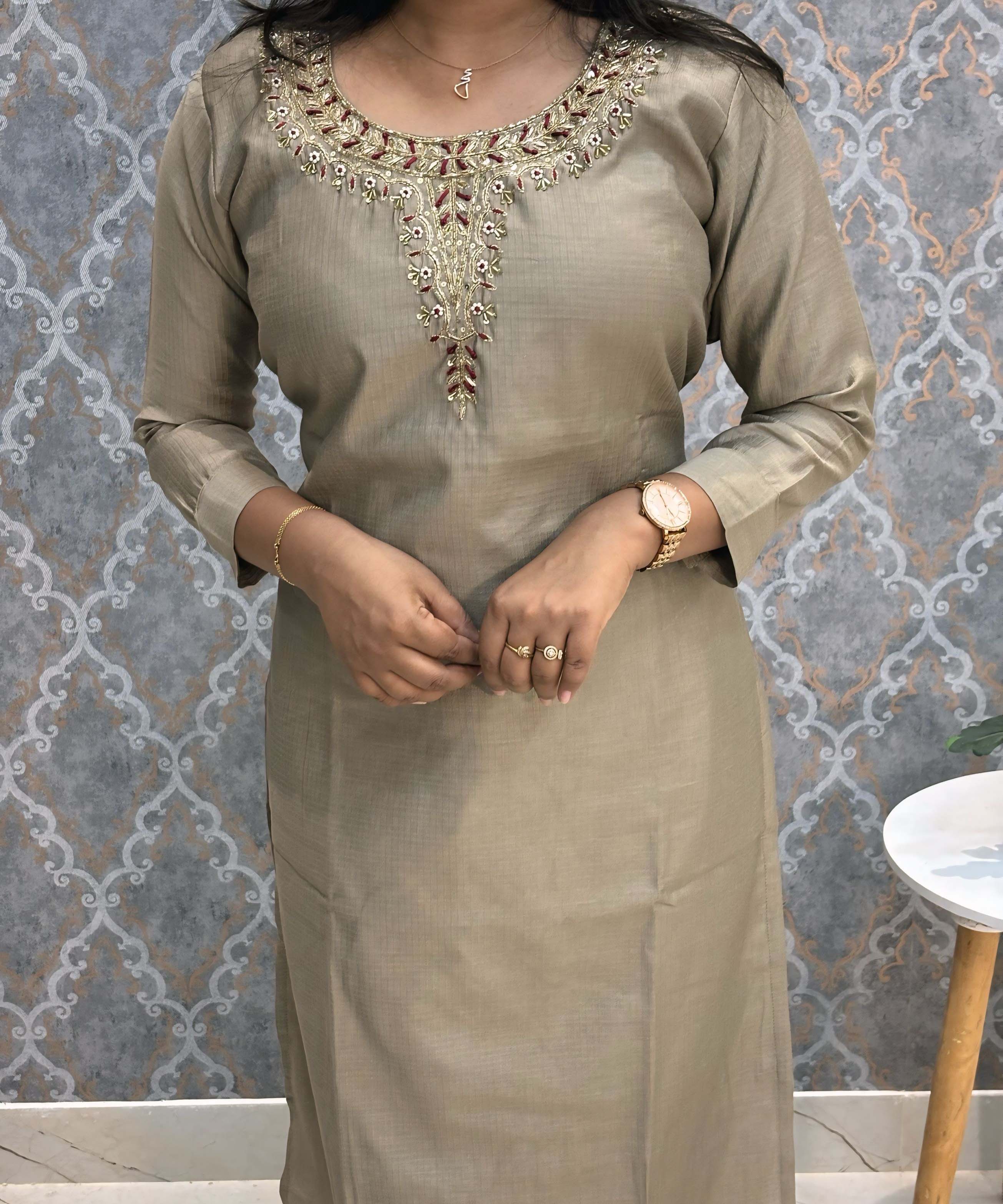 Premium Ethnic Salwar Set with Organza Dupatta / ESS313