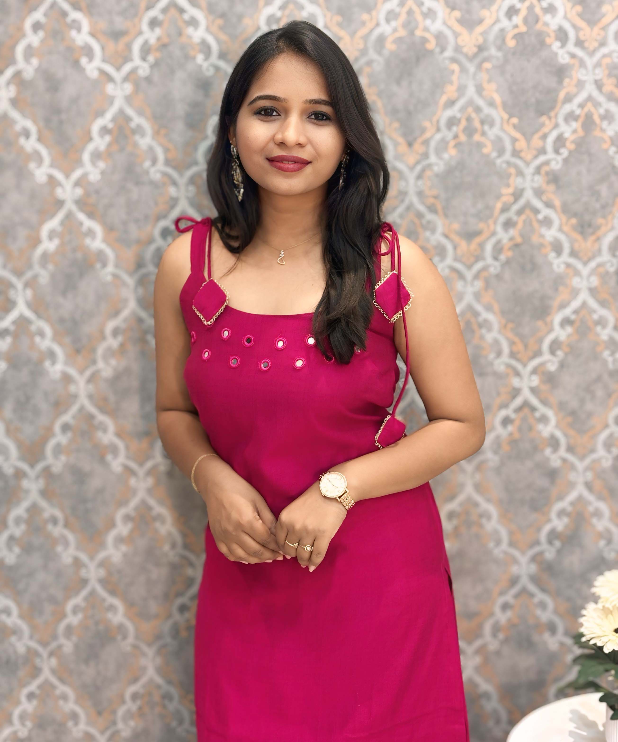 Rani Pink Color Premium Indo-Western Sleeveless 3 Piece Salwar Set / ESS323