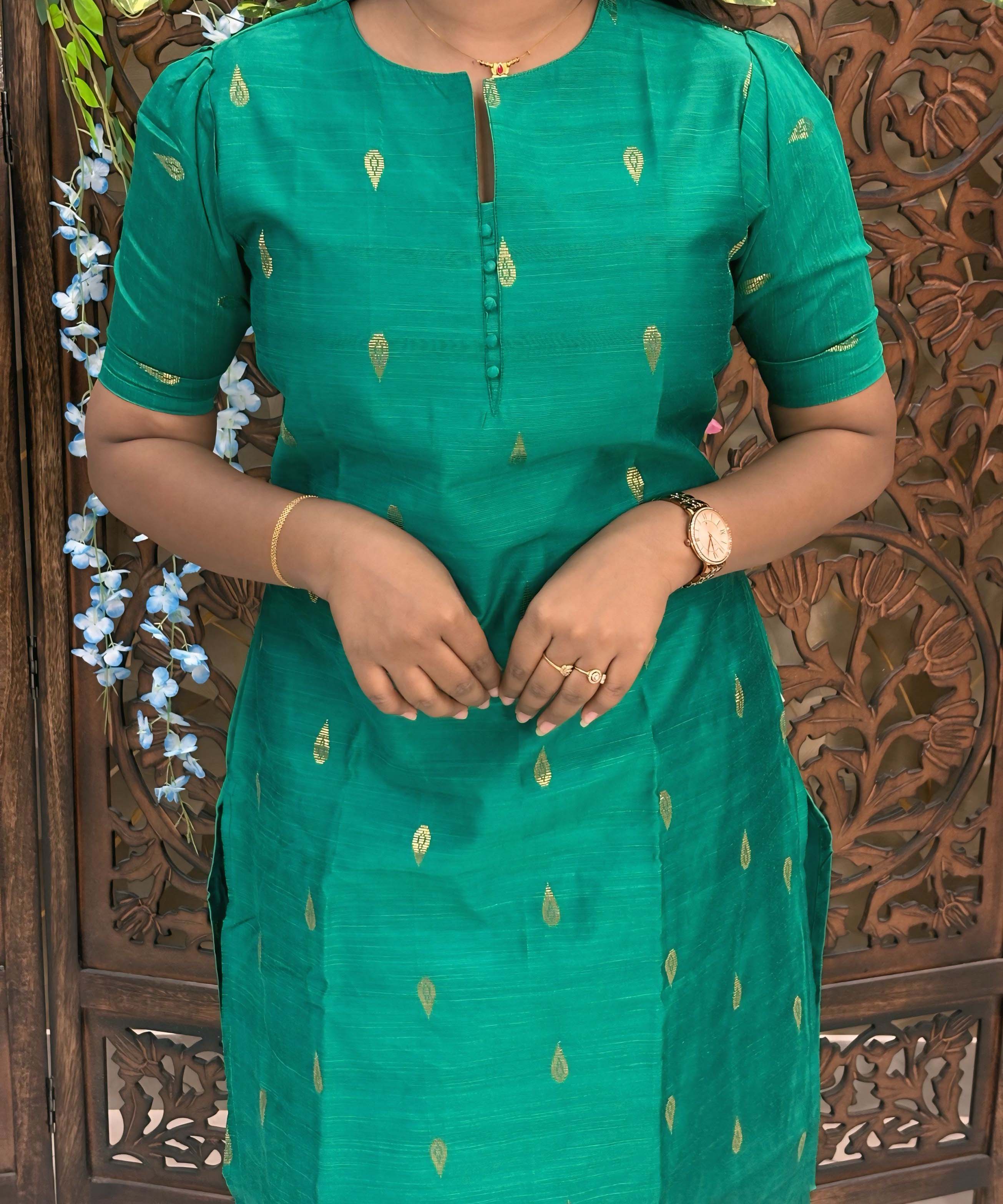 Green and Navy Blue Color Round Neck Premium Raw Silk 3 Piece Salwar Set with Thilagam Zari Butta & Lining / LSS194