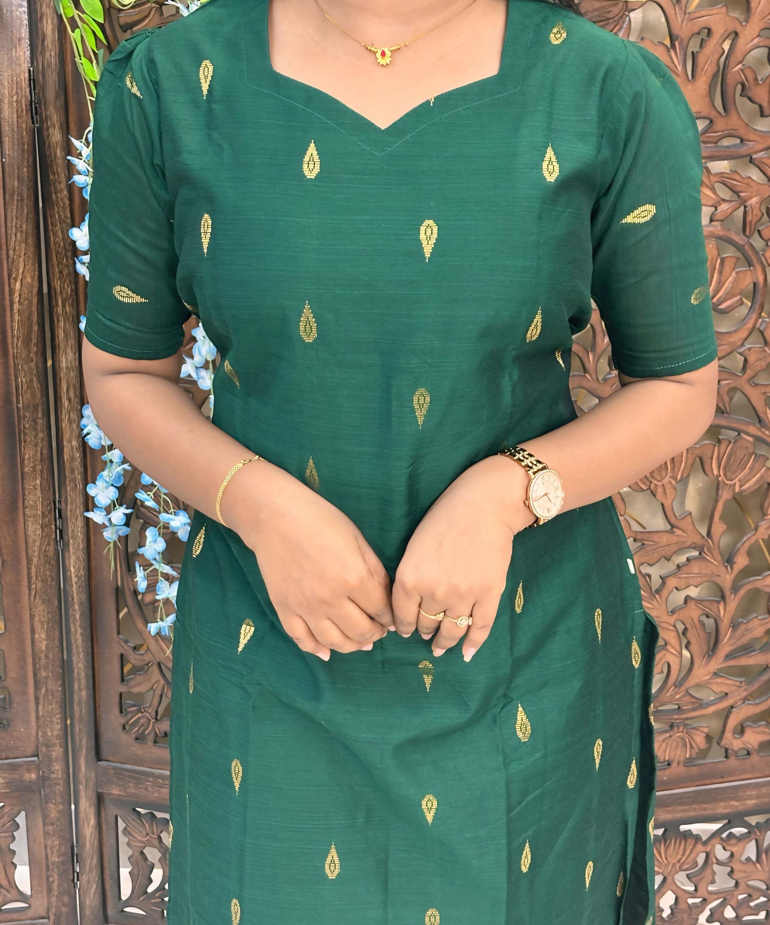 Green and Yellow Color Sweet Heart Neck Premium Raw Silk 3 Piece Salwar Set with Lining / LSS194