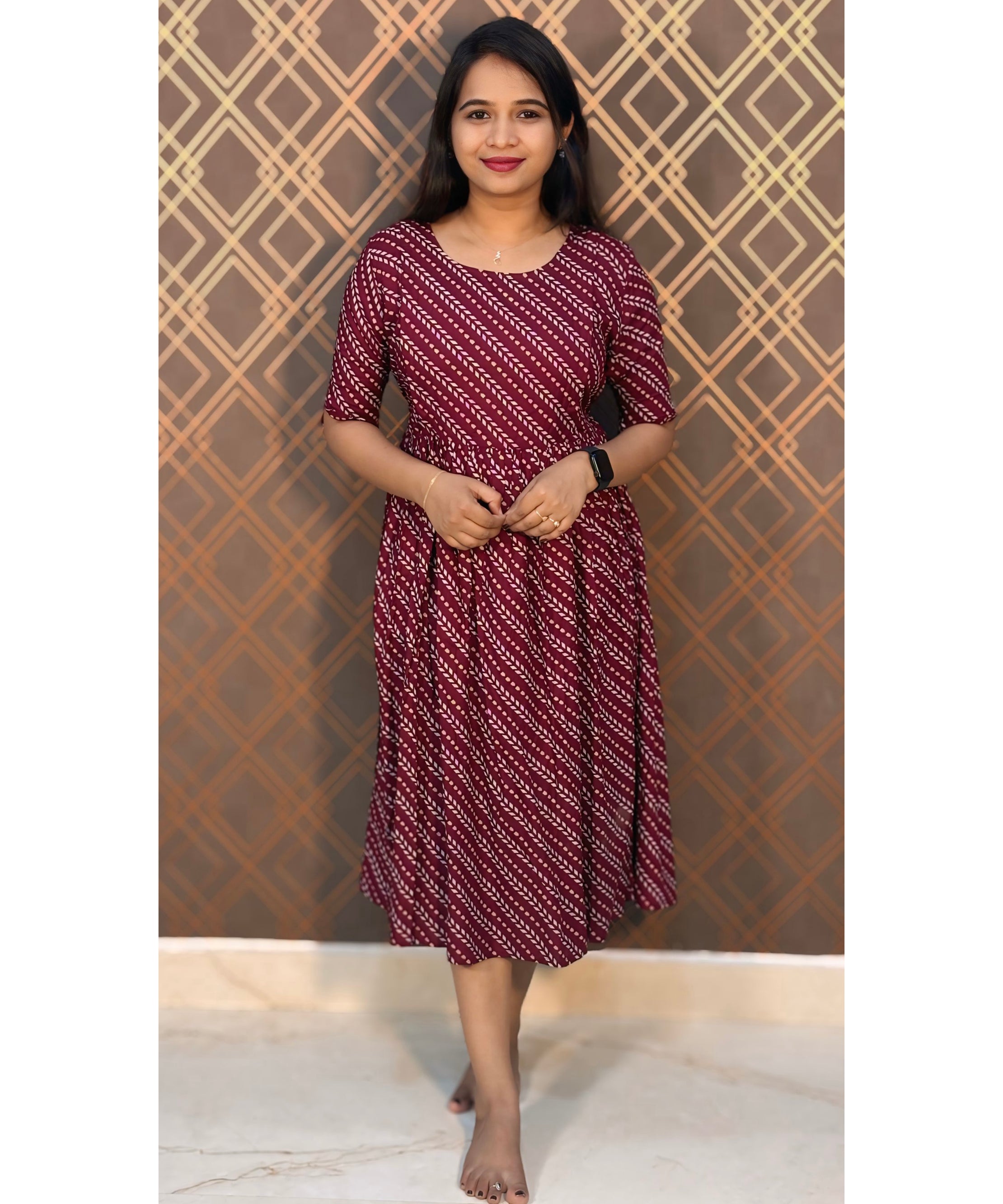 Maroon Anarkali Maternity Feeding Kurti with Zips / LSS150