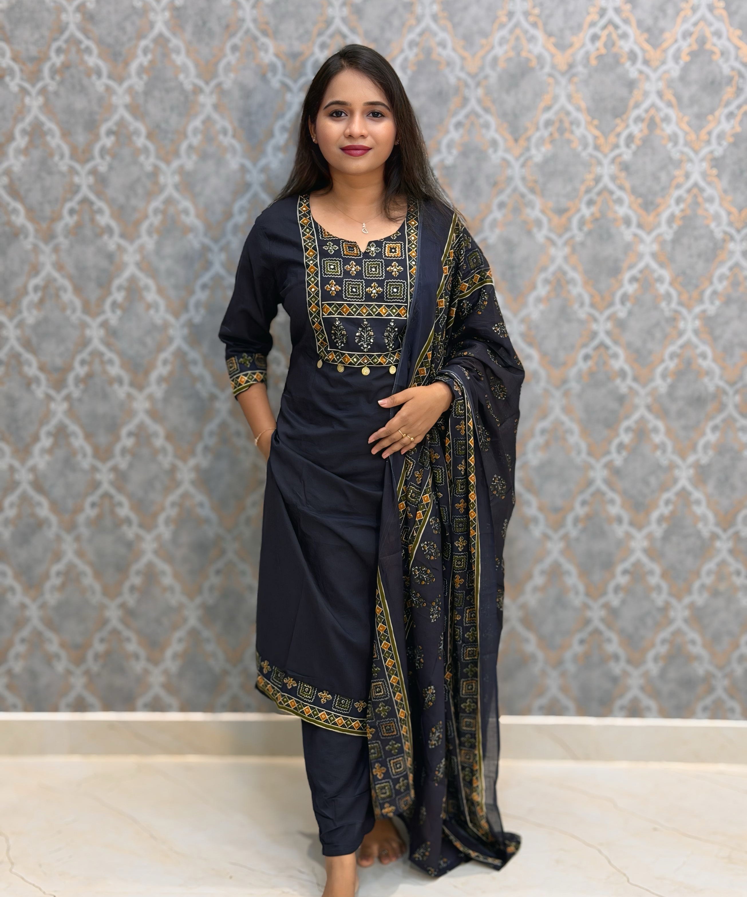 Dark Navy Blue Color Cotton 3 Piece Salwar Set with Pocket / ESS411