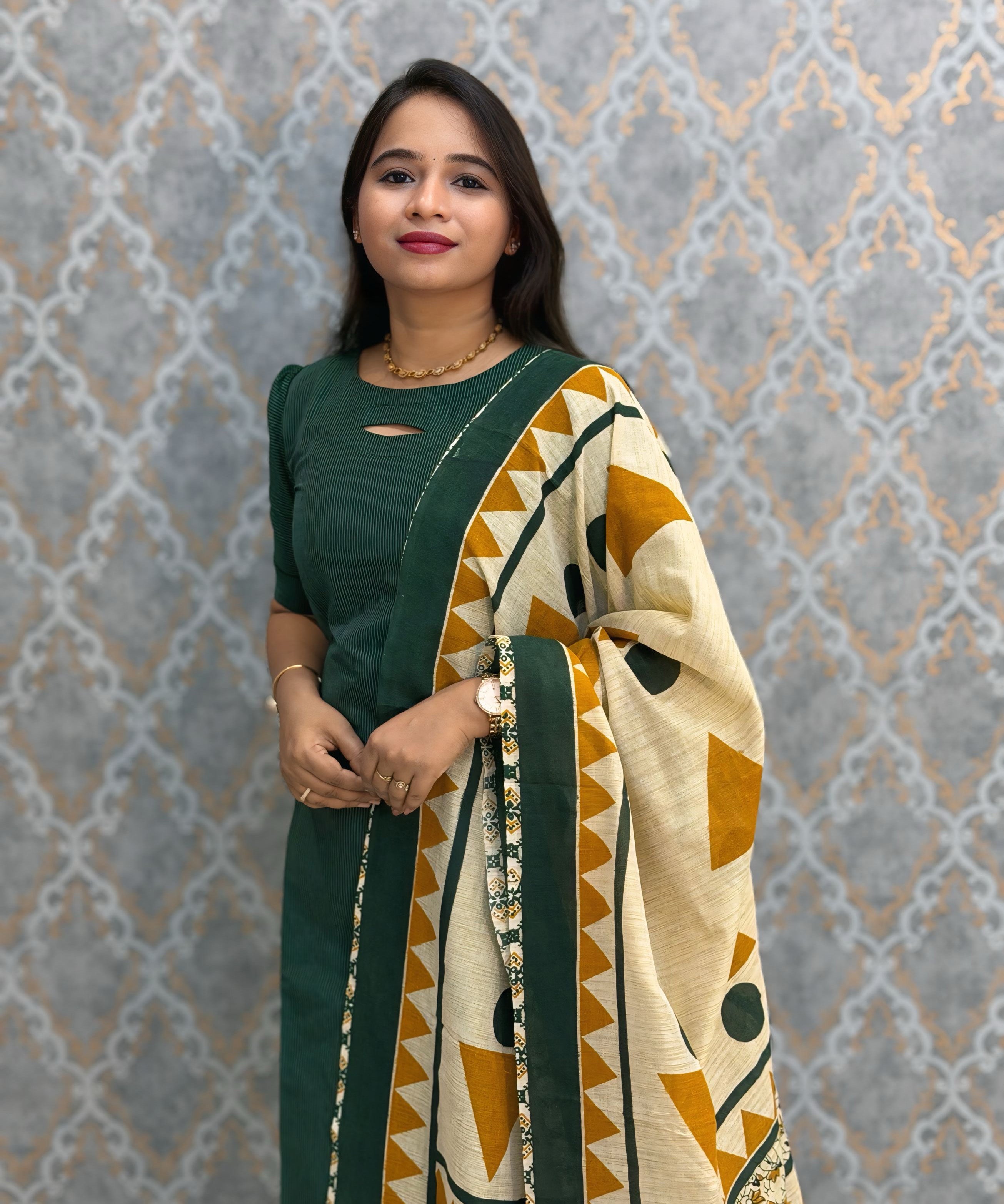 Dark Green Premium Handloom Raw Silk 3 Piece Salwar Set with Lining / HL040
