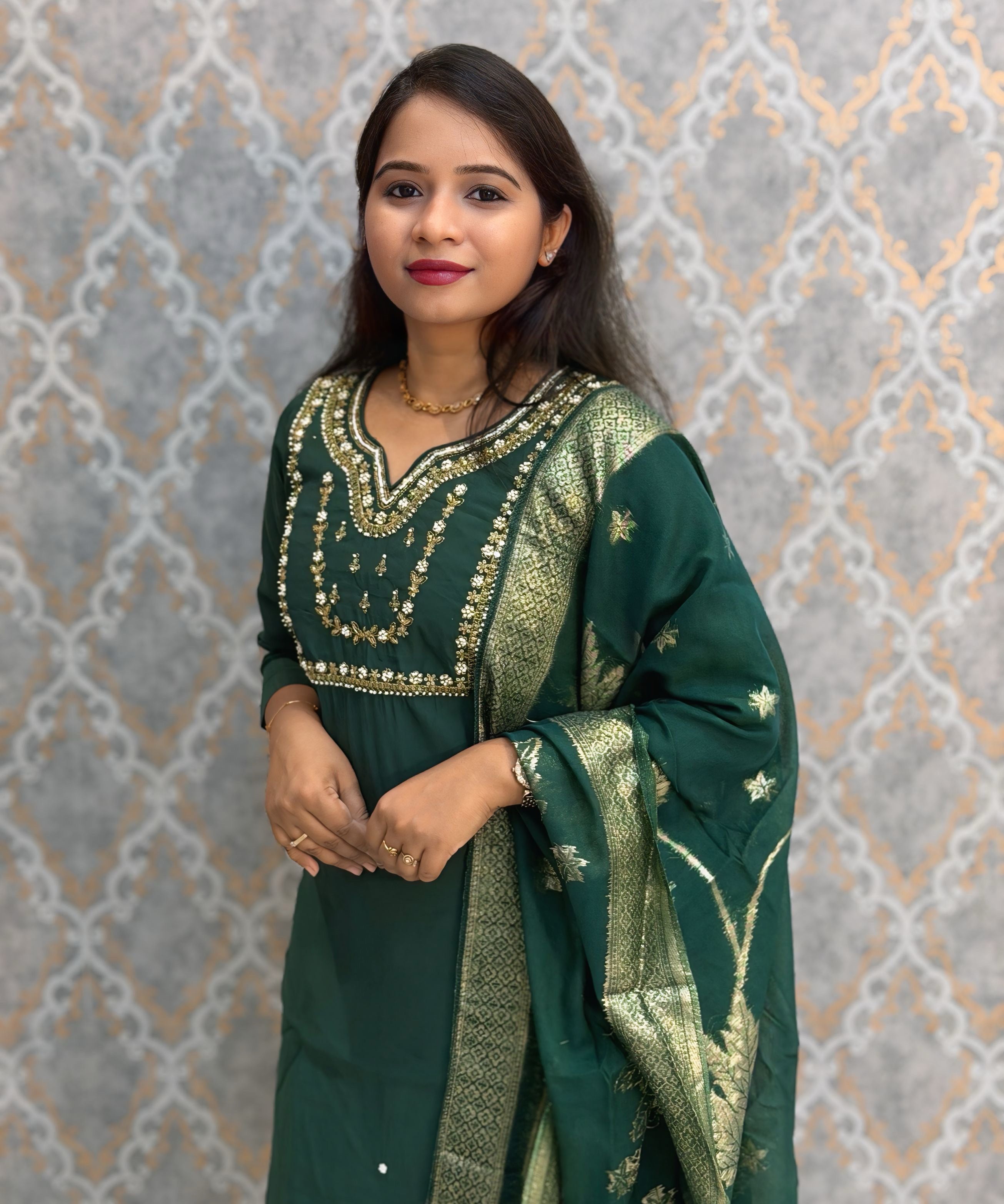 Green Color Designer Ethnic Salwar Set / ESS402