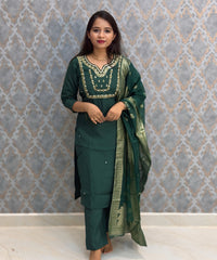 Green Color Designer Ethnic Salwar Set / ESS402
