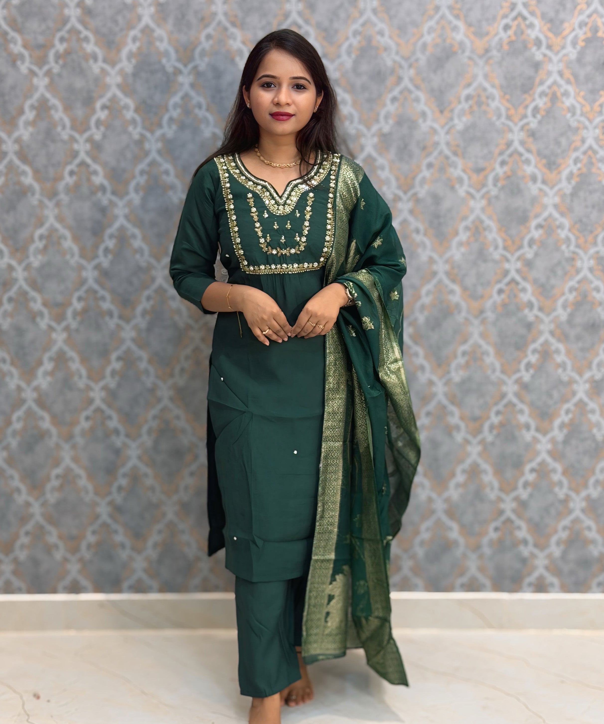 Green Color Designer Ethnic Salwar Set / ESS402