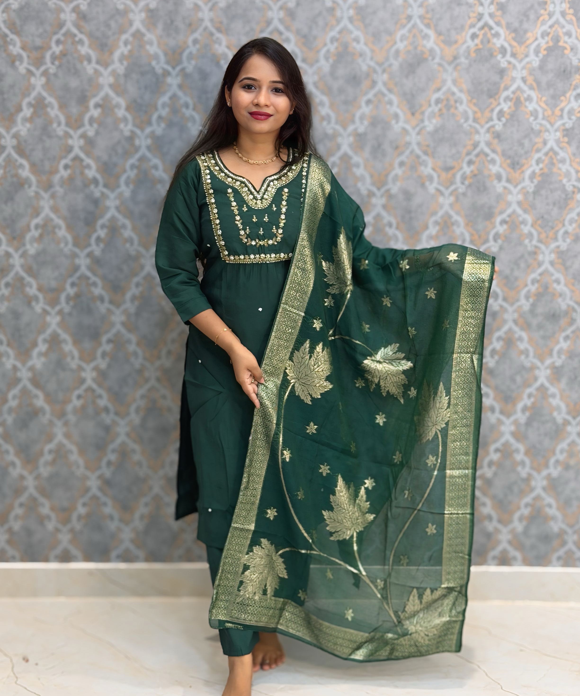 Green Color Designer Ethnic Salwar Set / ESS402