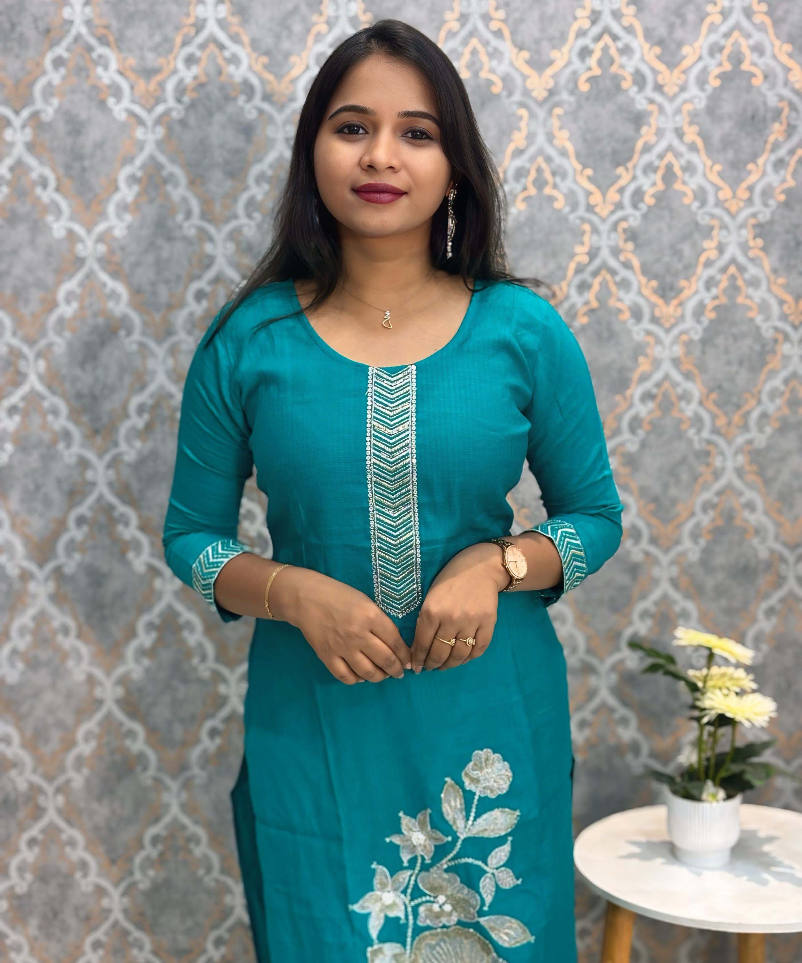 Rama Green Embroidered Silk Blend Salwar Set with Organza Dupatta 3 Piece Salwar Set / ESS344