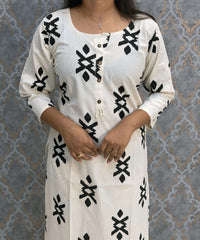 Black and Half White Color Flex Cotton Coord Set with Pocket / ESS392