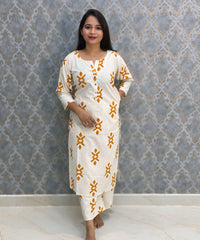 Orange and Half White Color Flex Cotton Coord Set with Pocket / ESS392