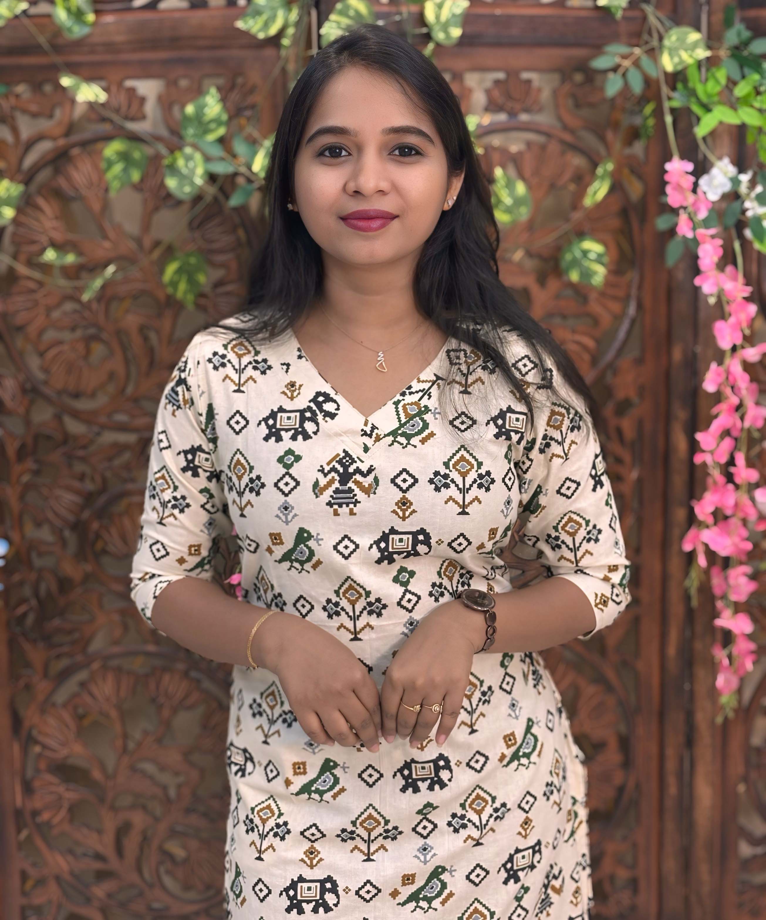 V Neck Design Tribal Ikat Printed Flex Cotton Kurti with Pocket / LSS193