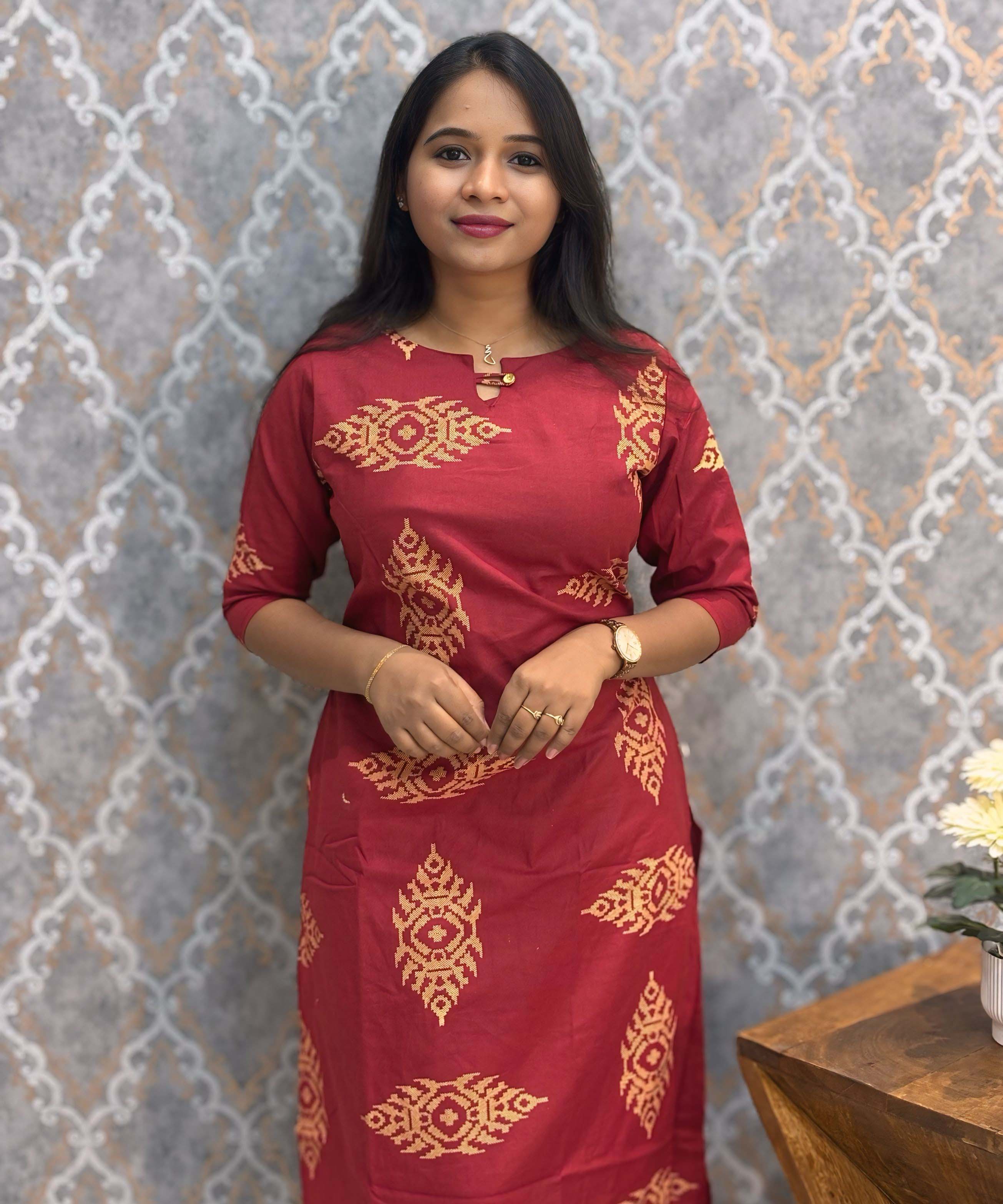 Brick Red Color Boat neck Flex Cotton Kurti with Pocket / LSS196