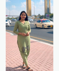 Green Color V neck Premium Ethnic Co-ord Set / ESS257