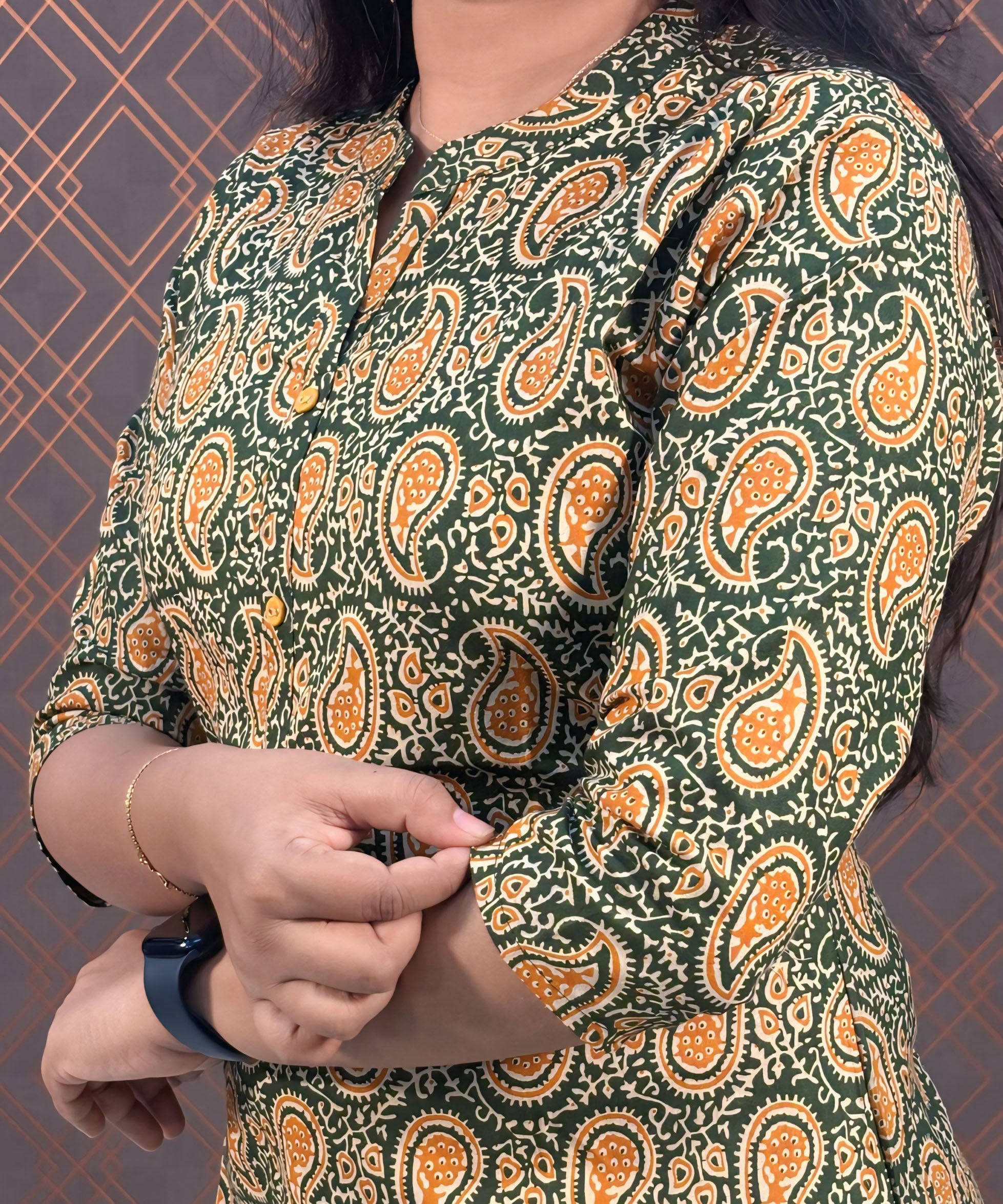 Green and Mustered yellow Flex Cotton Straight Cut Kurti / LSS116