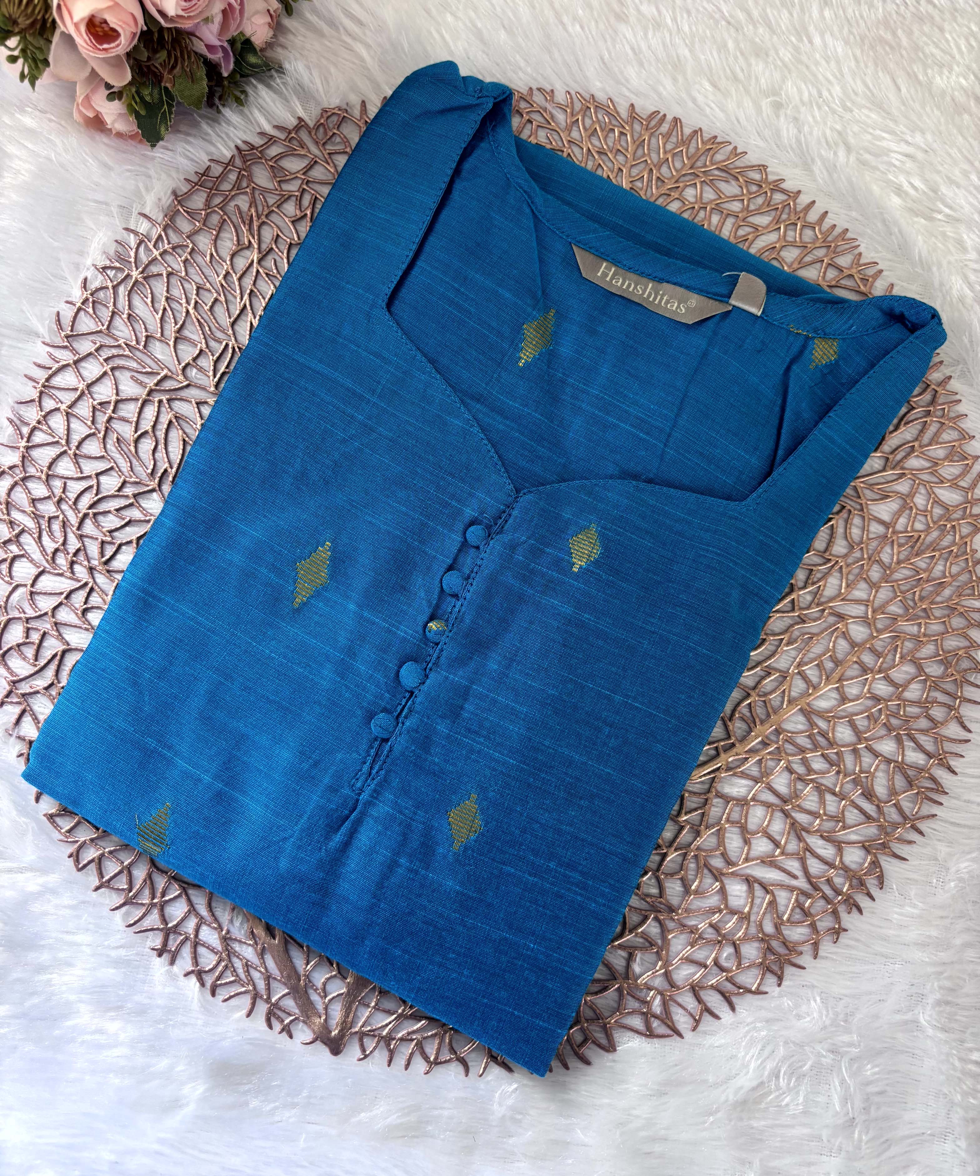 Sky Blue Color Sweetheart Neck Premium Dupion Raw Silk Kurti with Big Zari Butta & Lining / LSS189