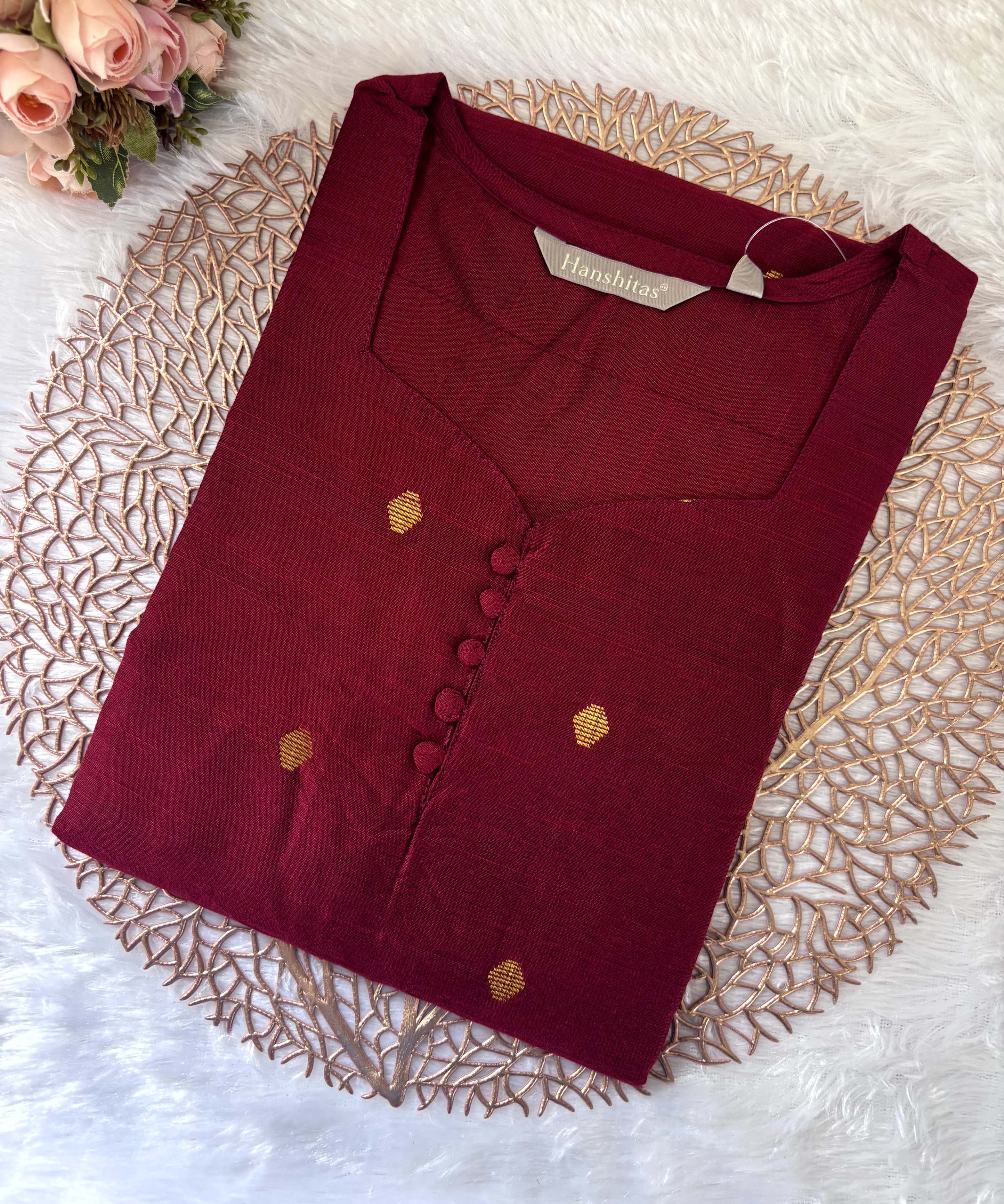 Maroon Color Sweetheart Neck Premium Dupion Raw Silk Kurti with Small Zari Butta & Lining / LSS189