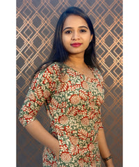 Red and Green Floral Flex Cotton Kurti with Pocket / LSS146