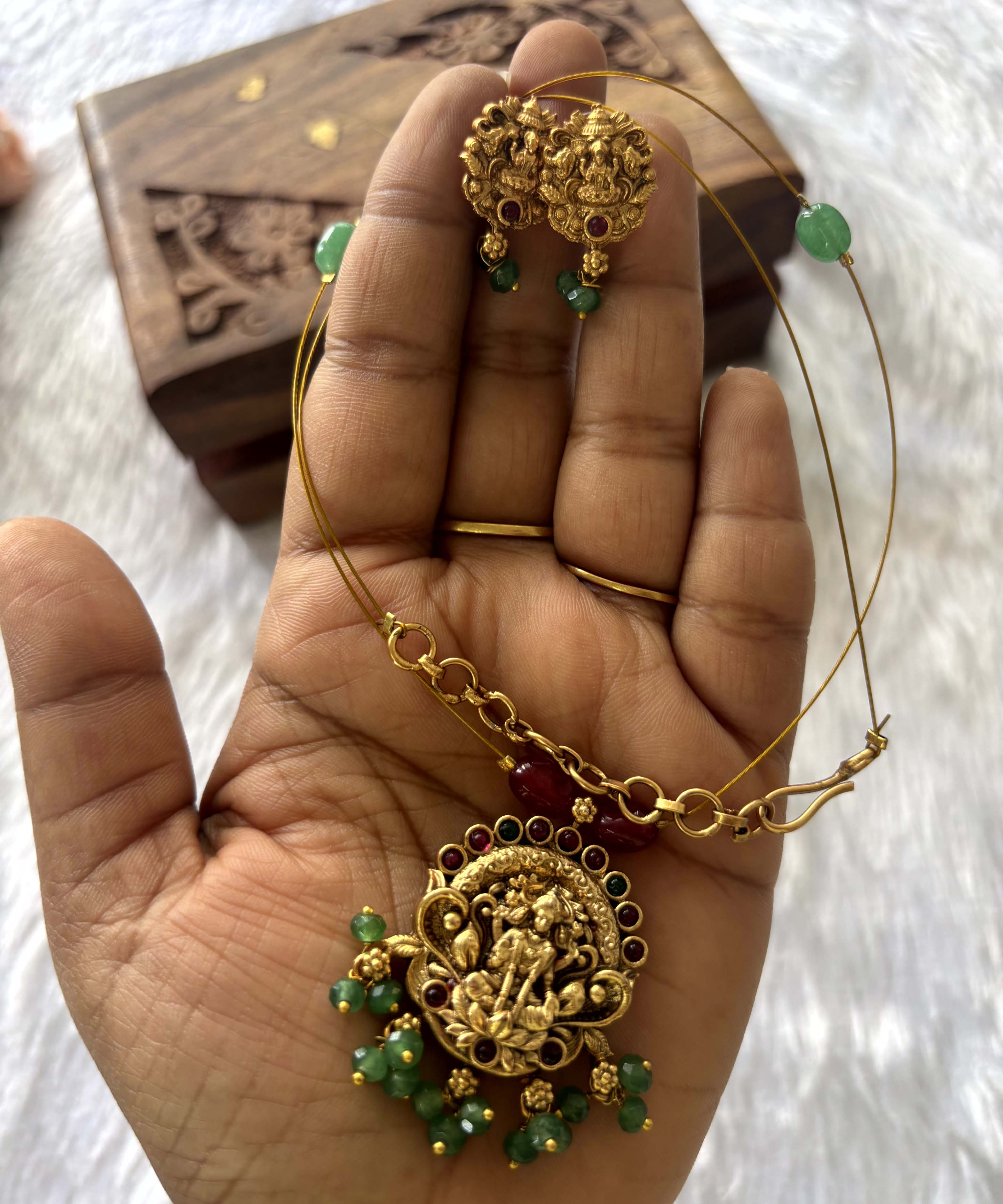 Radha Krishna Antique Pendant Invisible Chain Necklace Set – Green & Maroon Stone Work -JIN014
