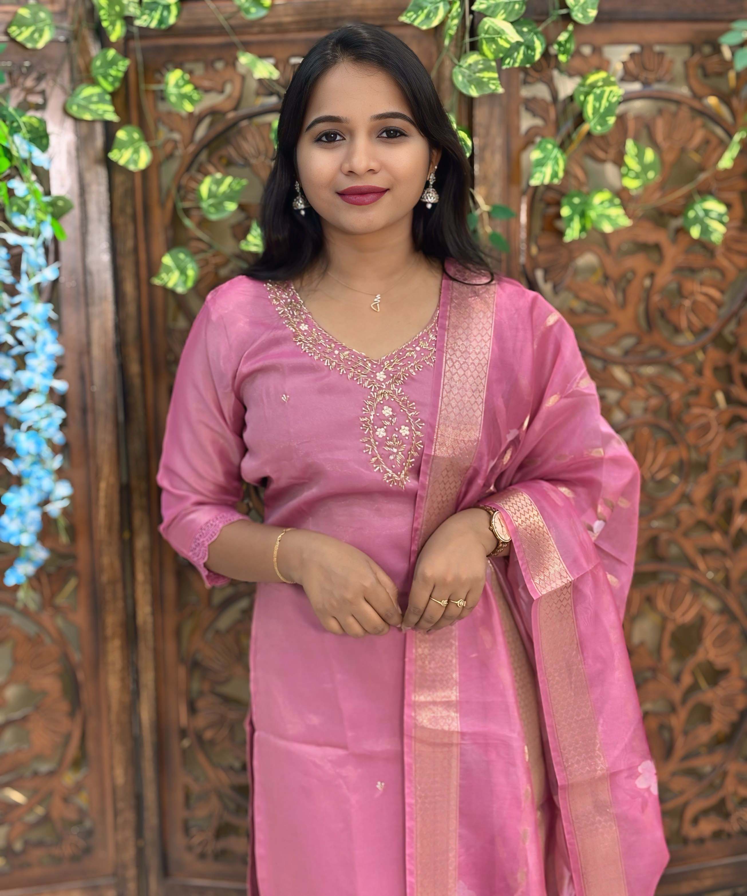 Lite Pink Color Designer Premium 3 Piece Salwar Set with Organza Dupatta / ESS350