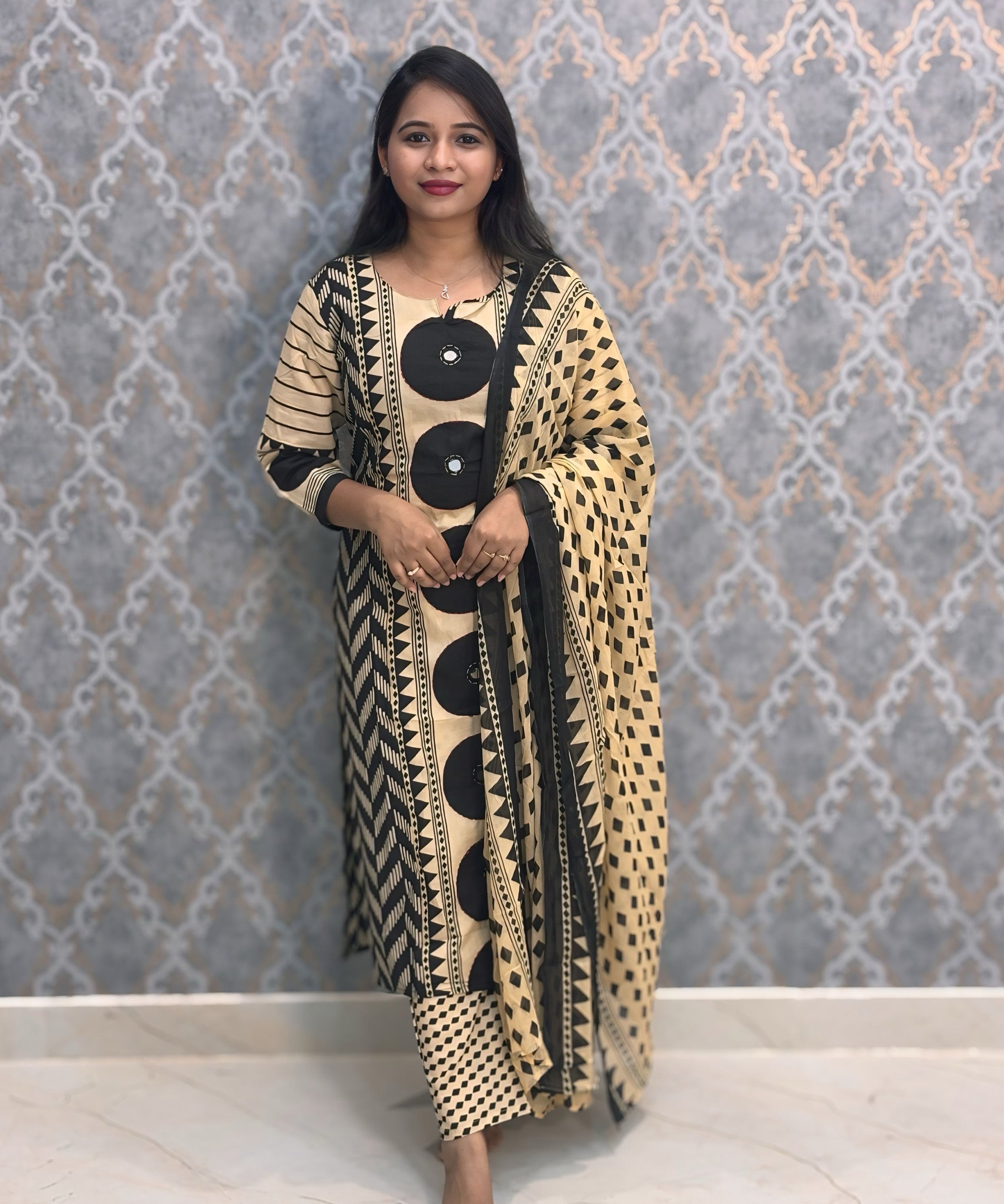 Black and Beige Color Mul Cotton 3 Piece Salwar Set / ESS383