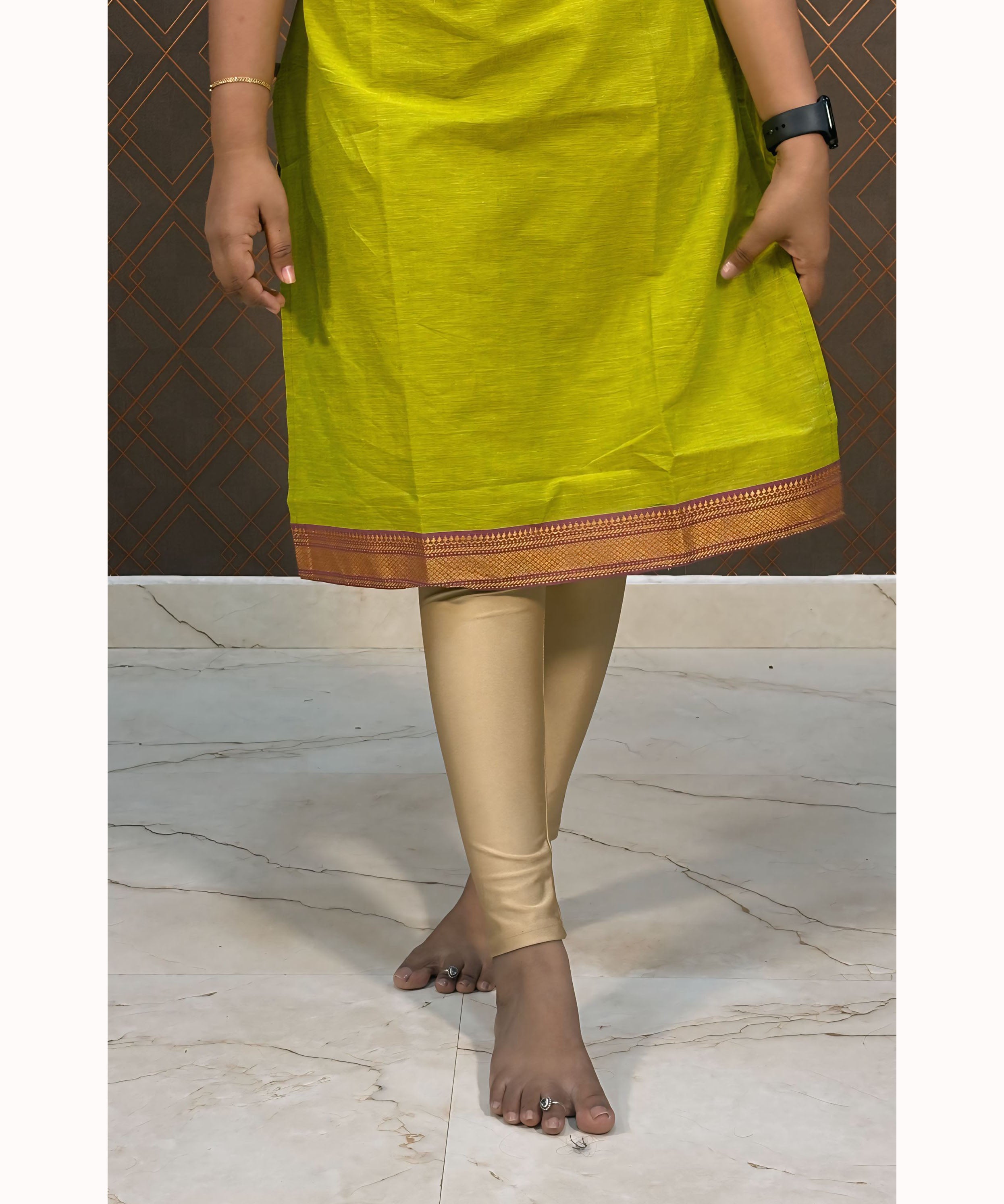 Mustered Green Mangalgiri Cotton Straight Cut Kurti / LSS119