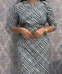 Green and White Office Wear Kurtis with Pocket / LSS205