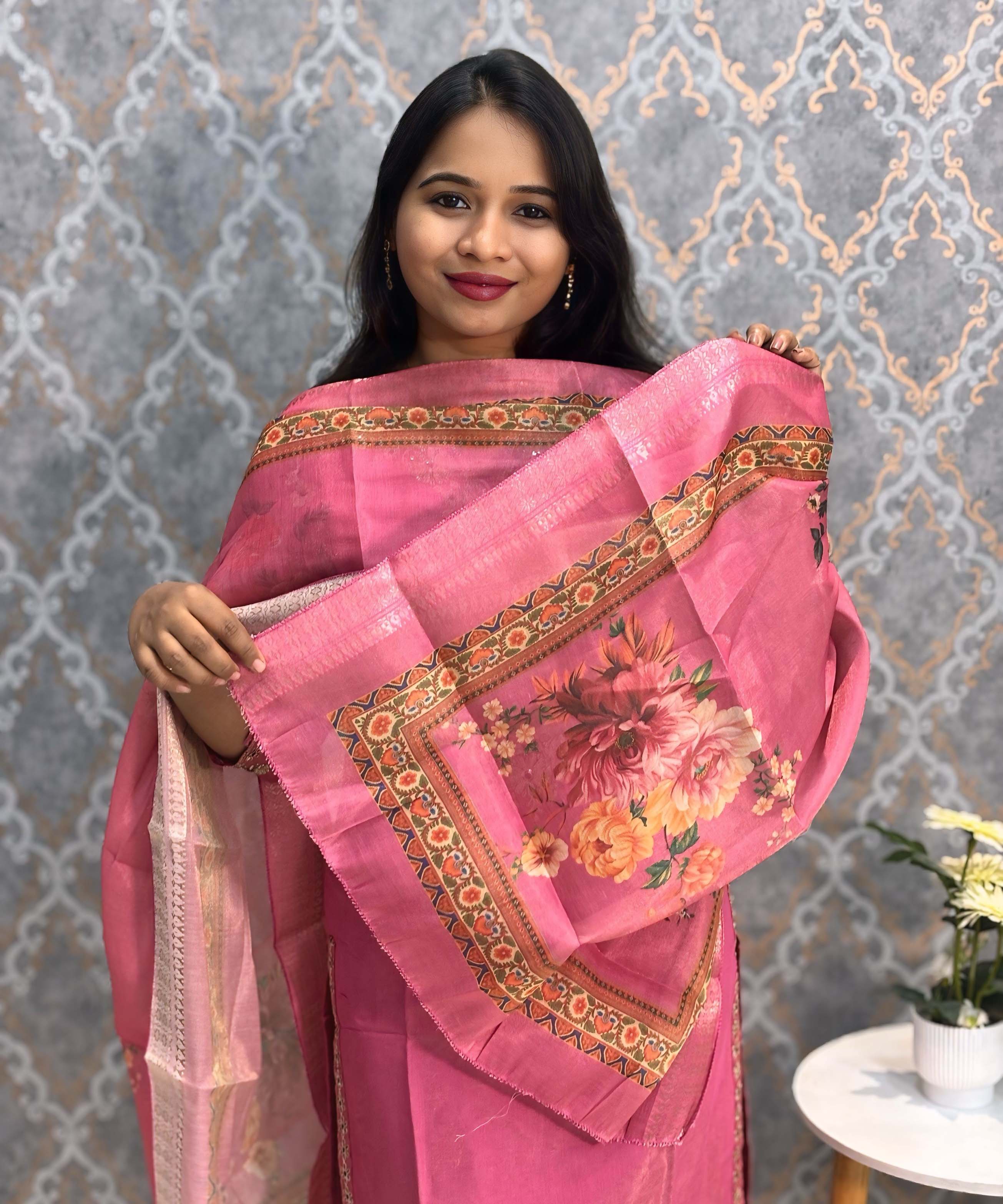 Pink Embroidered Shimmer Silk Blend Organza Dupatta 3 Piece Salwar Set / ESS351