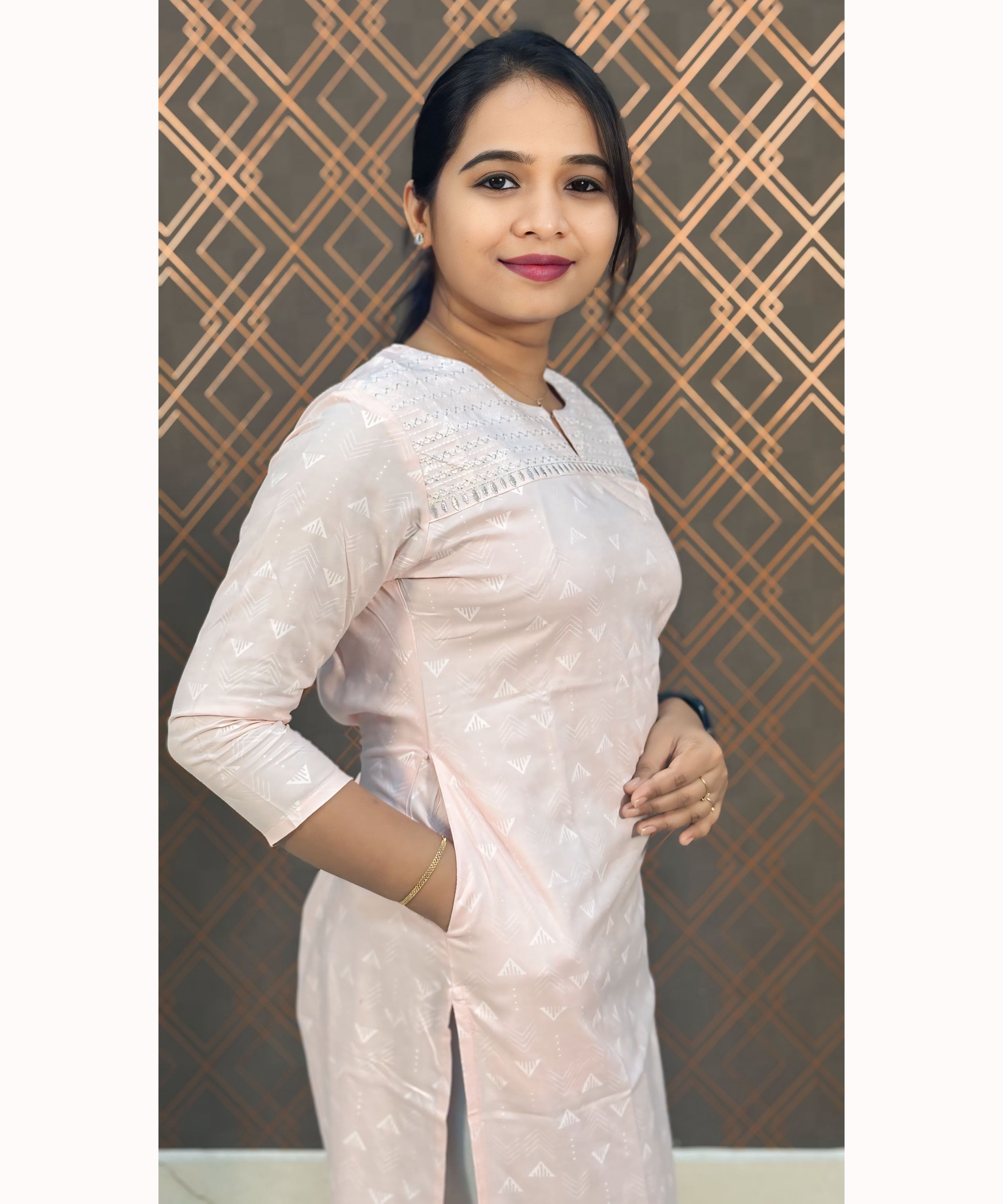 Pink Rayon Straight Cut Kurti / LSS120