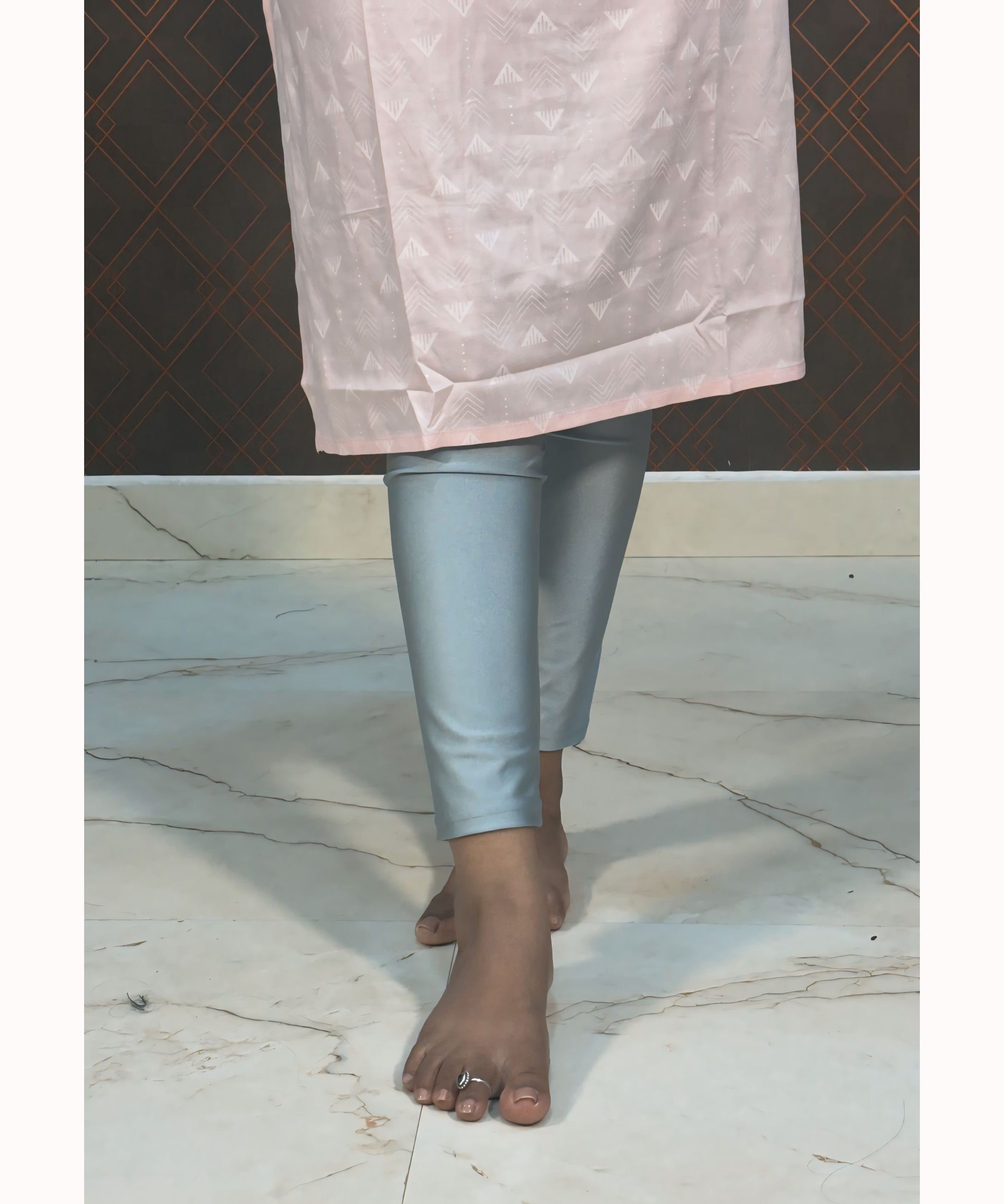 Pink Rayon Straight Cut Kurti / LSS120