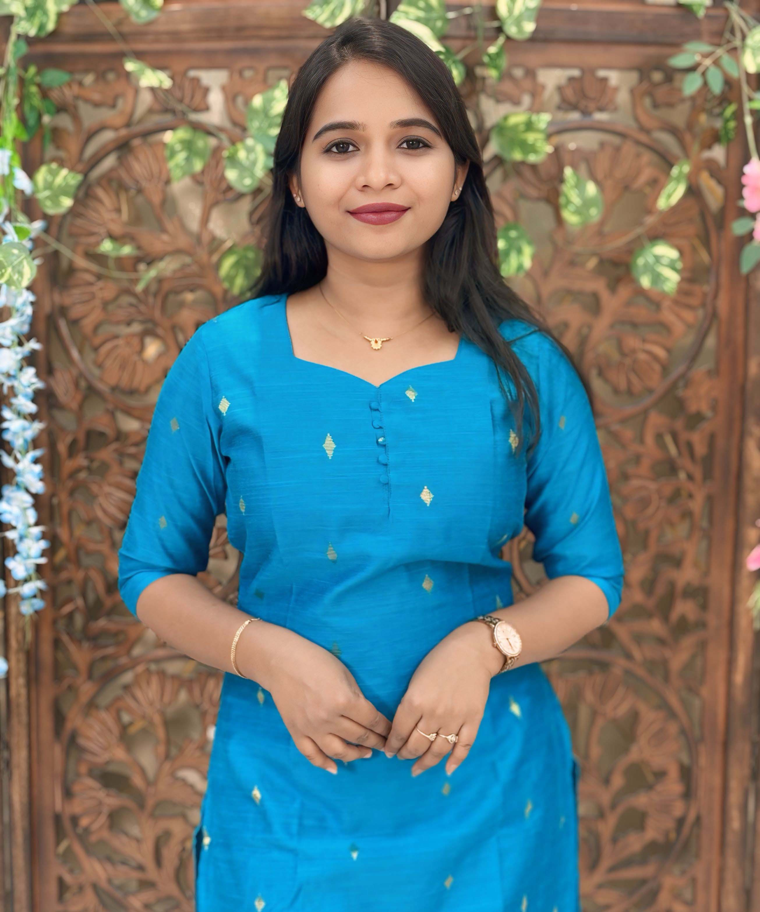 Sky Blue Color Sweetheart Neck Premium Dupion Raw Silk Kurti with Sqaure Zari Butta & Lining Coord Set  / LSS188