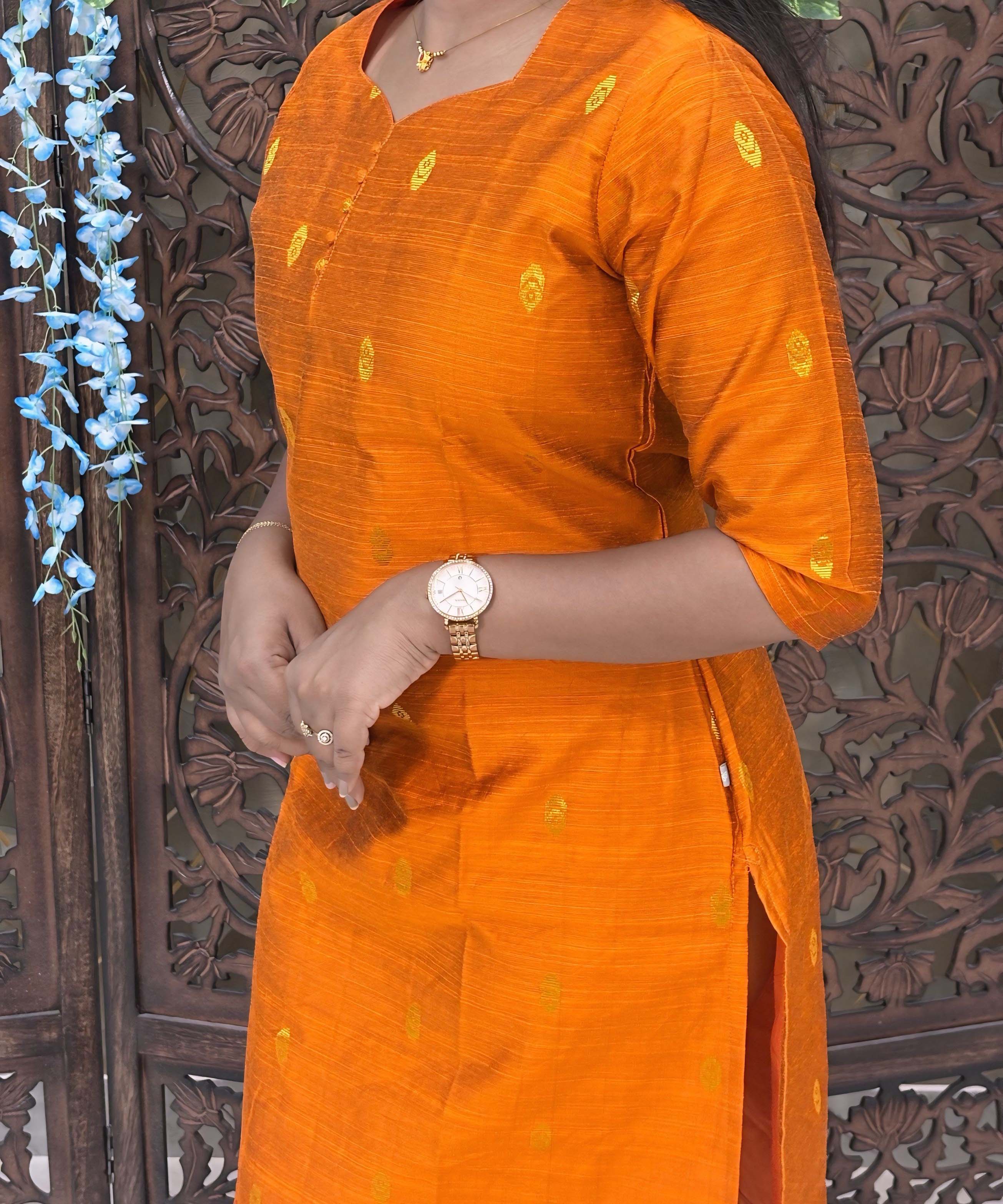 Orange Color Sweetheart Neck Premium Dupion Raw Silk Kurti with Thilagam Shape Zari Butta & Lining / LSS189