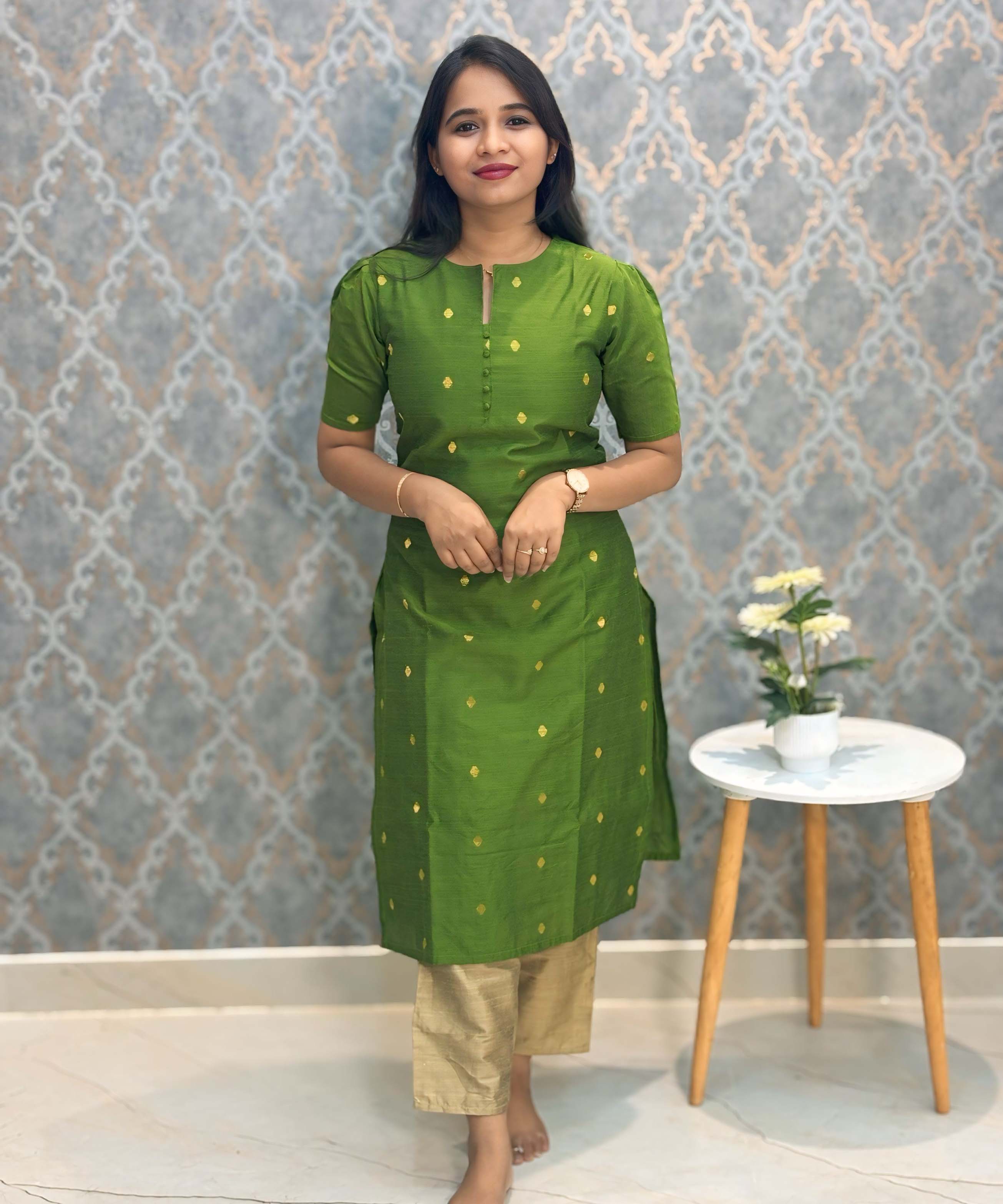 Green Color Round Neck Premium Dupion Raw Silk Kurti with Small Zari Butta & Lining Coord Set  / LSS187