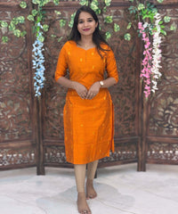 Orange Color Sweetheart Neck Premium Dupion Raw Silk Kurti with Thilagam Shape Zari Butta & Lining / LSS189