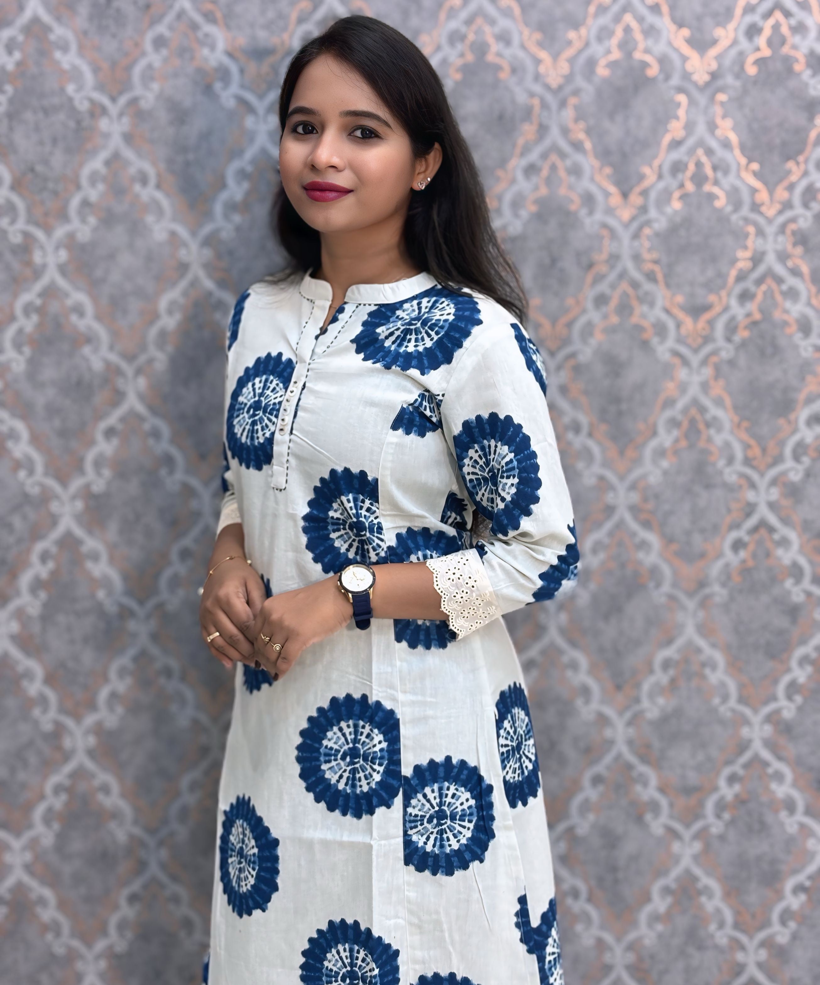 Blue and White Floral Design Premium Flex Cotton Kurtis with Pocket / ESS370