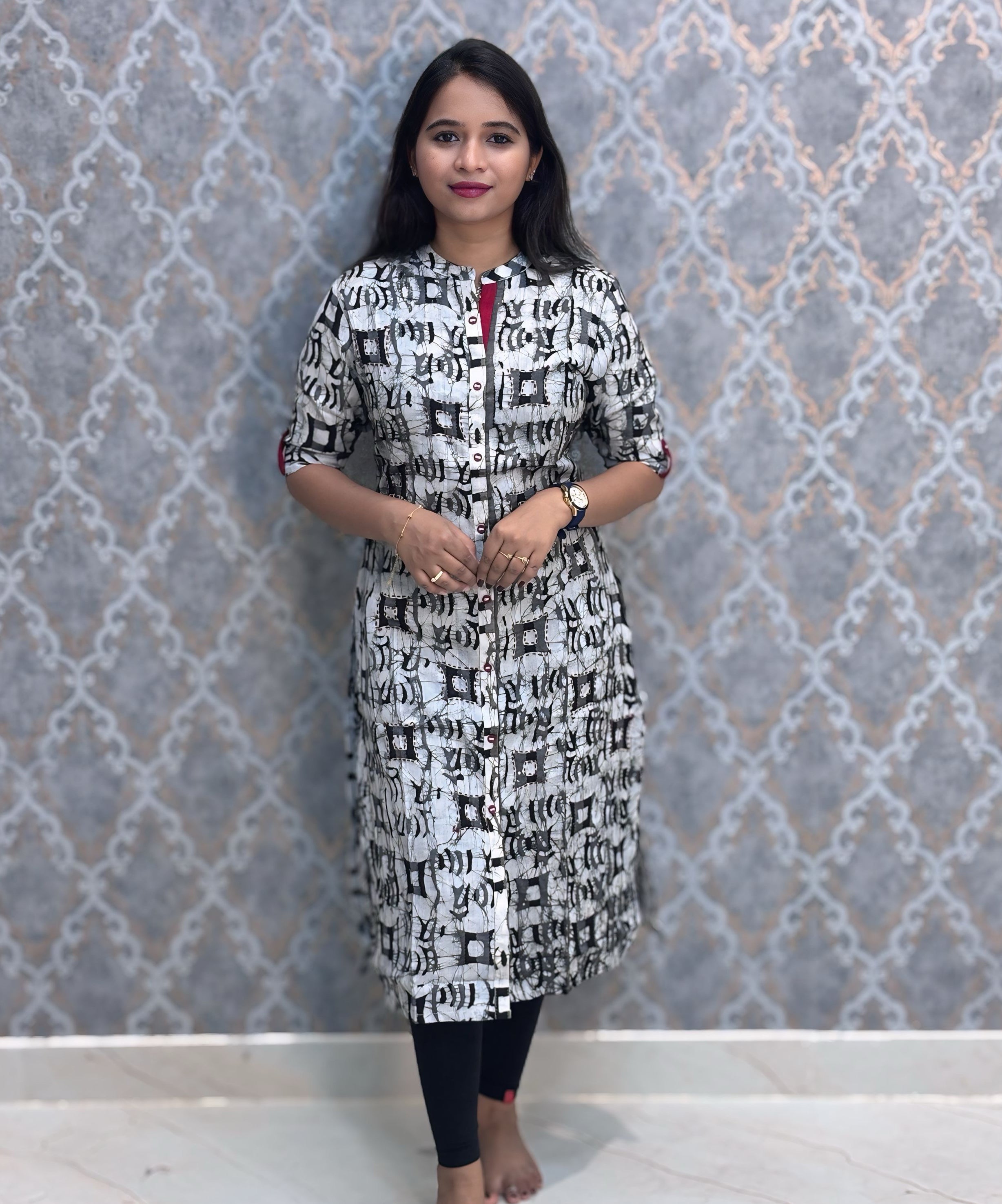 Black and White Color Premium Flex Cotton Kurtis / ESS370