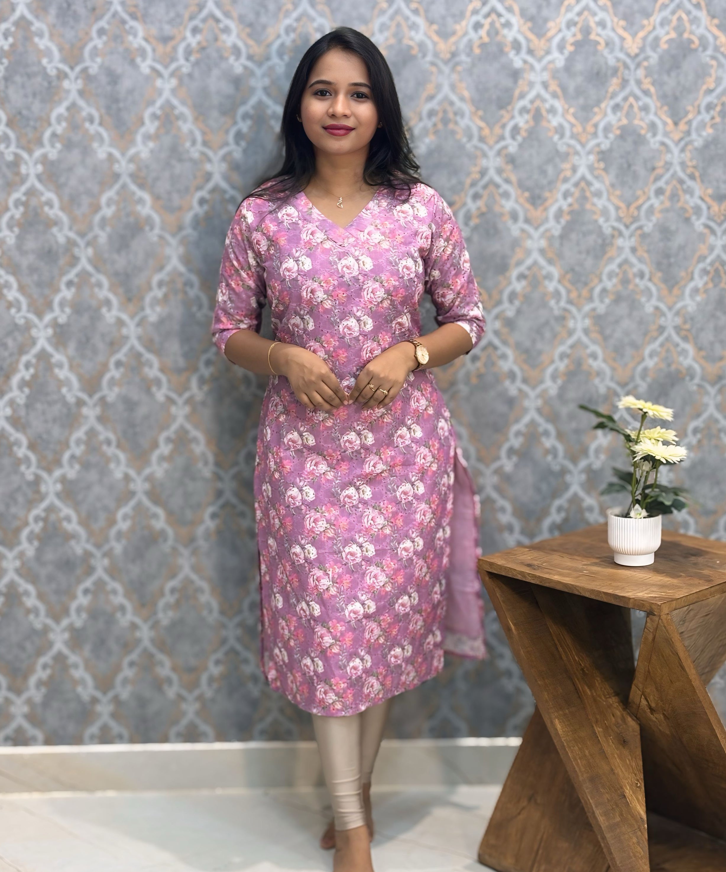 Purple Color Floral Prints Premium Hakoba Straight Cut  Kurti with Cotton Lining / LSS204