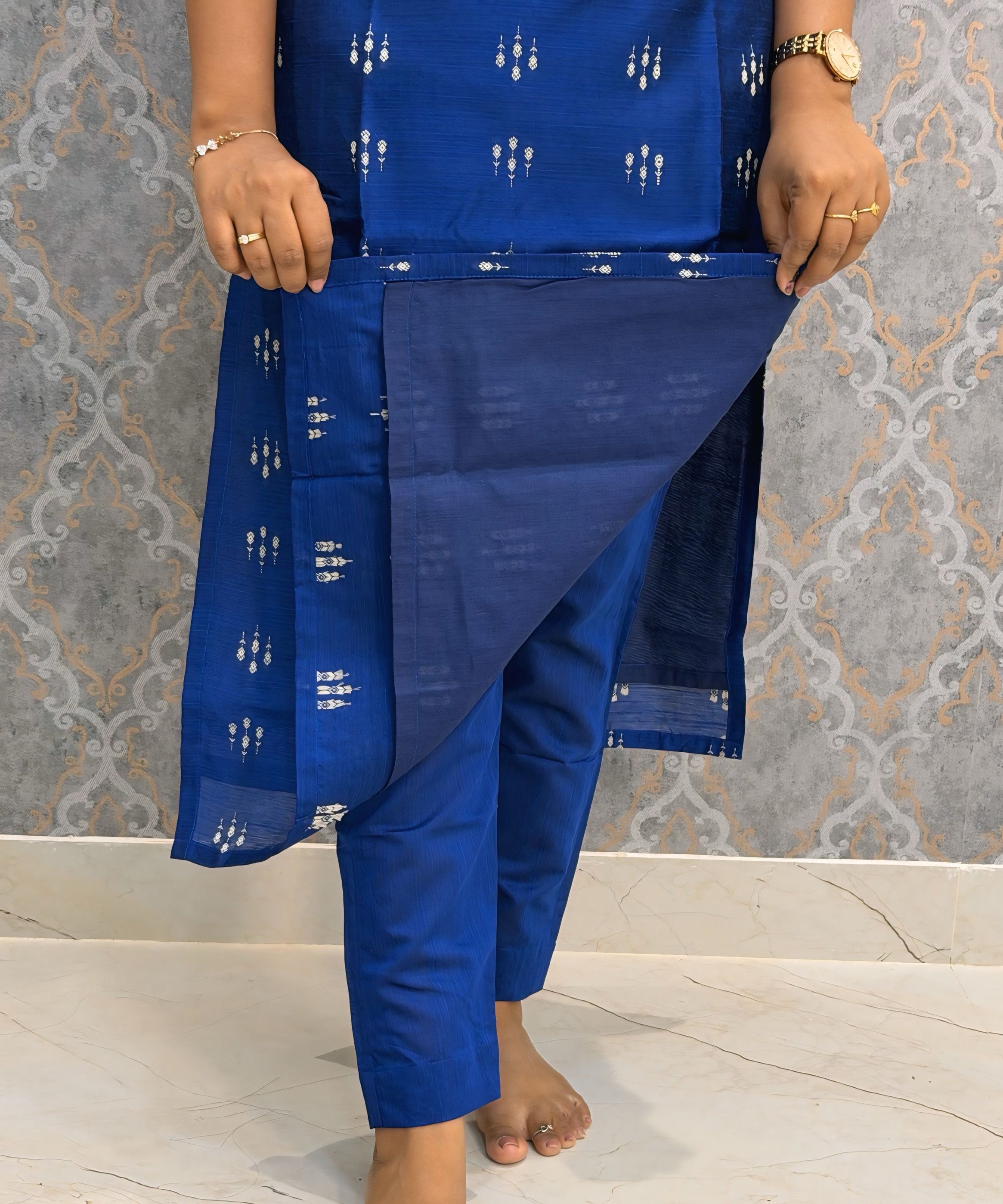 Blue Color Premium Handloom Raw Silk 3 Piece Salwar Set with Lining and Pocket / HL023