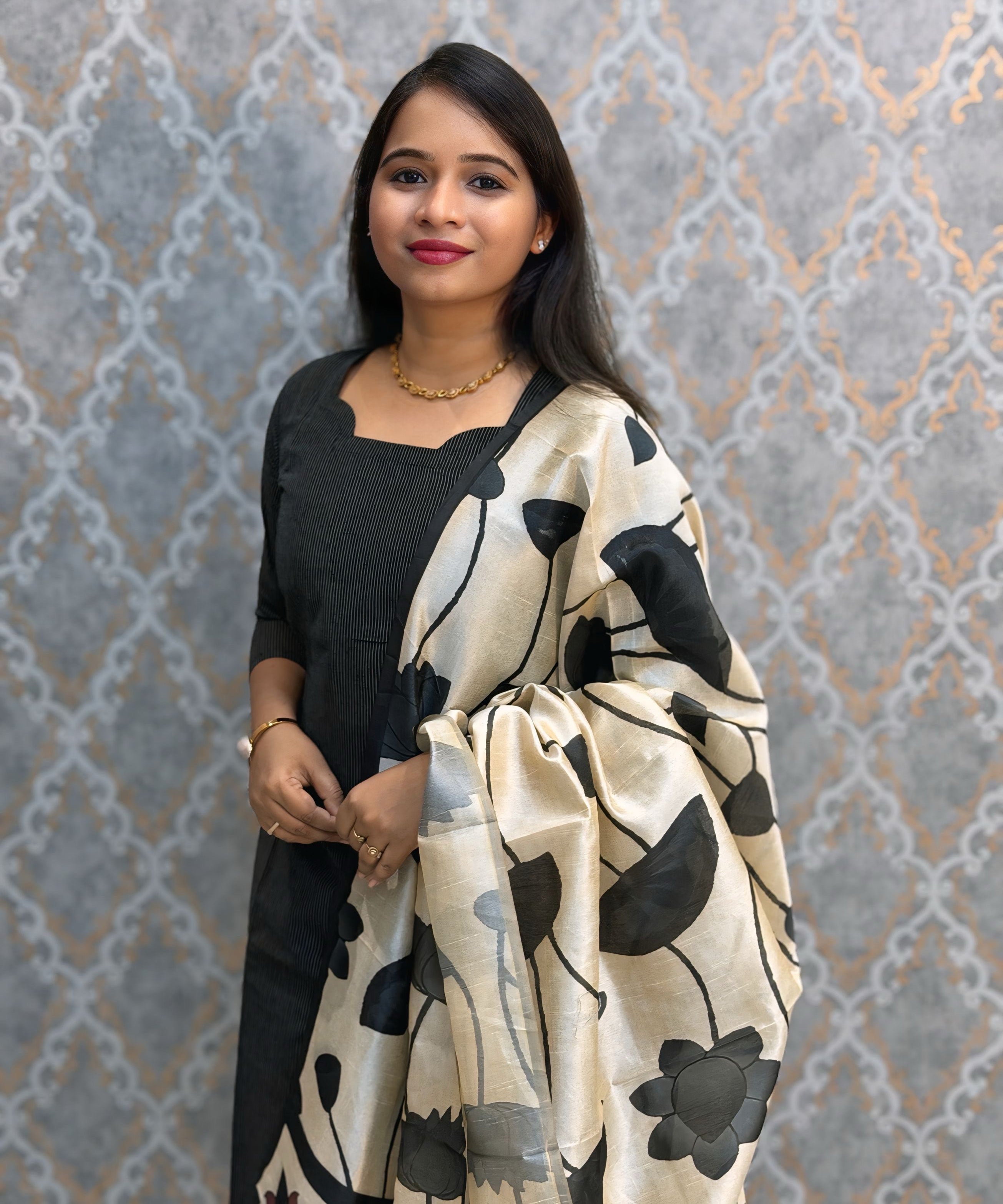 Black Color Premium Handloom Raw Silk 3 Piece Salwar Set with Lining and Pocket / HL047