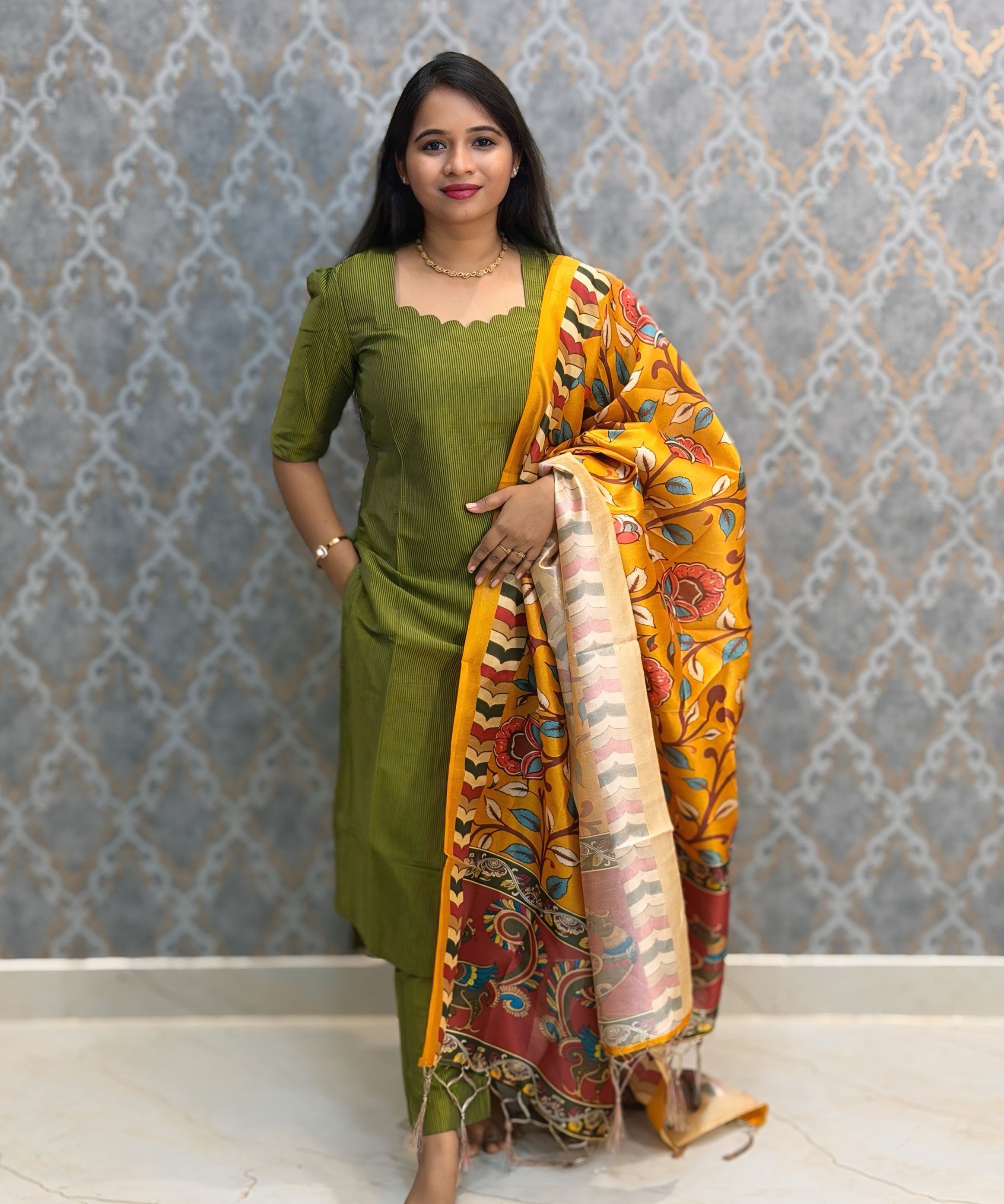 Green Color Premium Handloom Raw Silk 3 Piece Salwar Set with Lining and Pocket / HL048