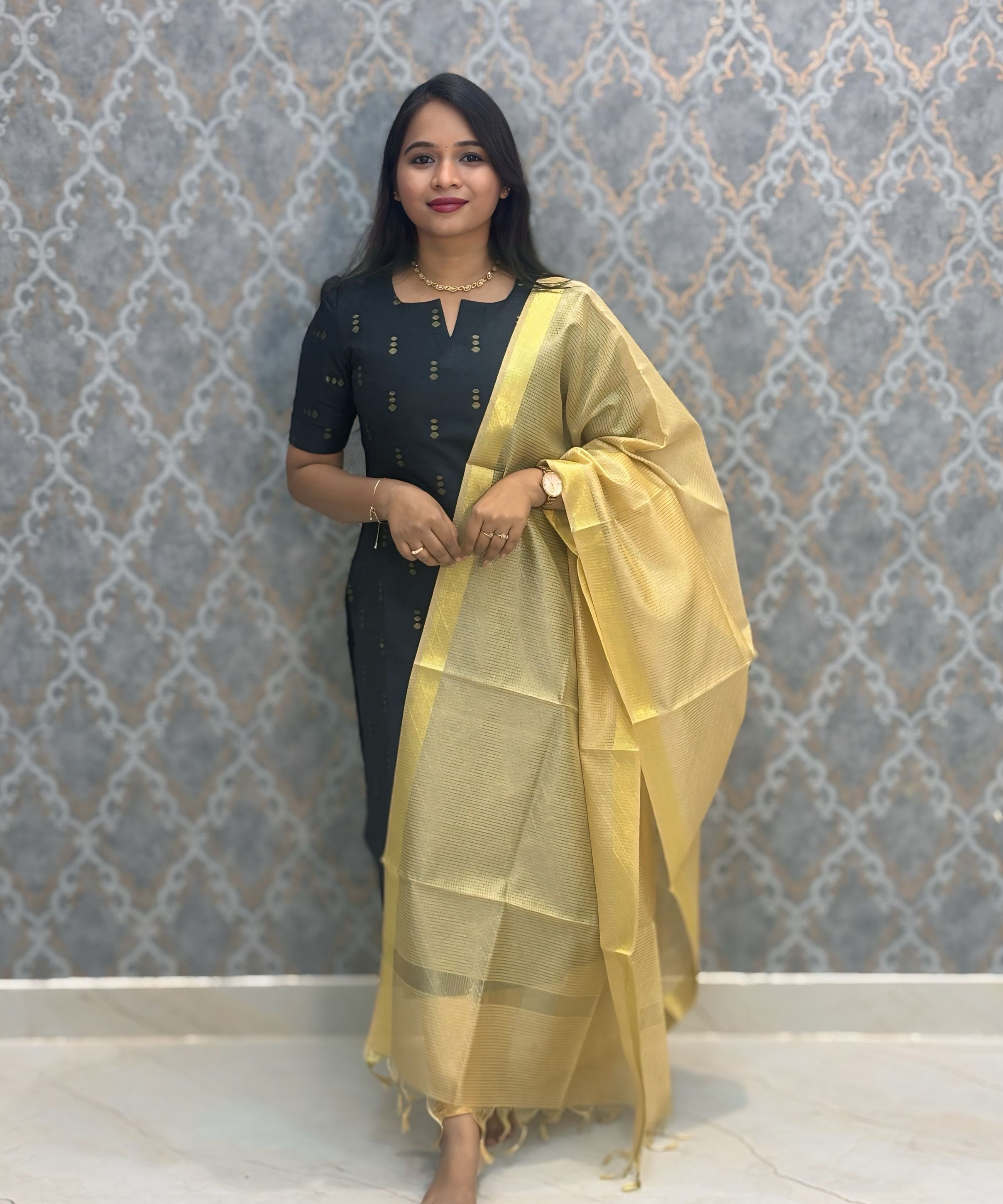 Black Color Premium Handloom Raw Silk Kurti and Dupatta / PC010