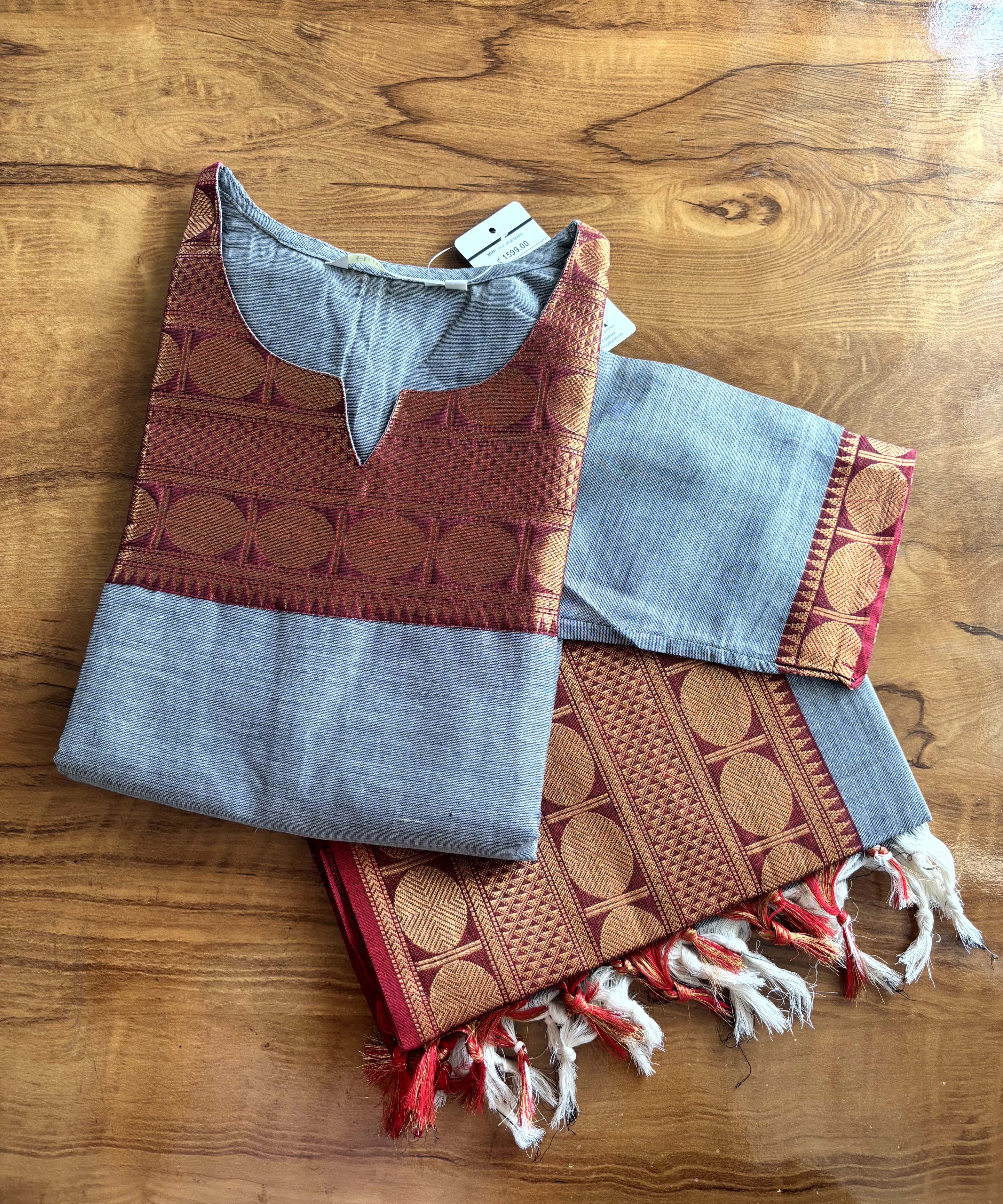 Gray and Maroon Color Premium Kanchi Cotton 2 Piece Kurti and Dupatta / LSS198